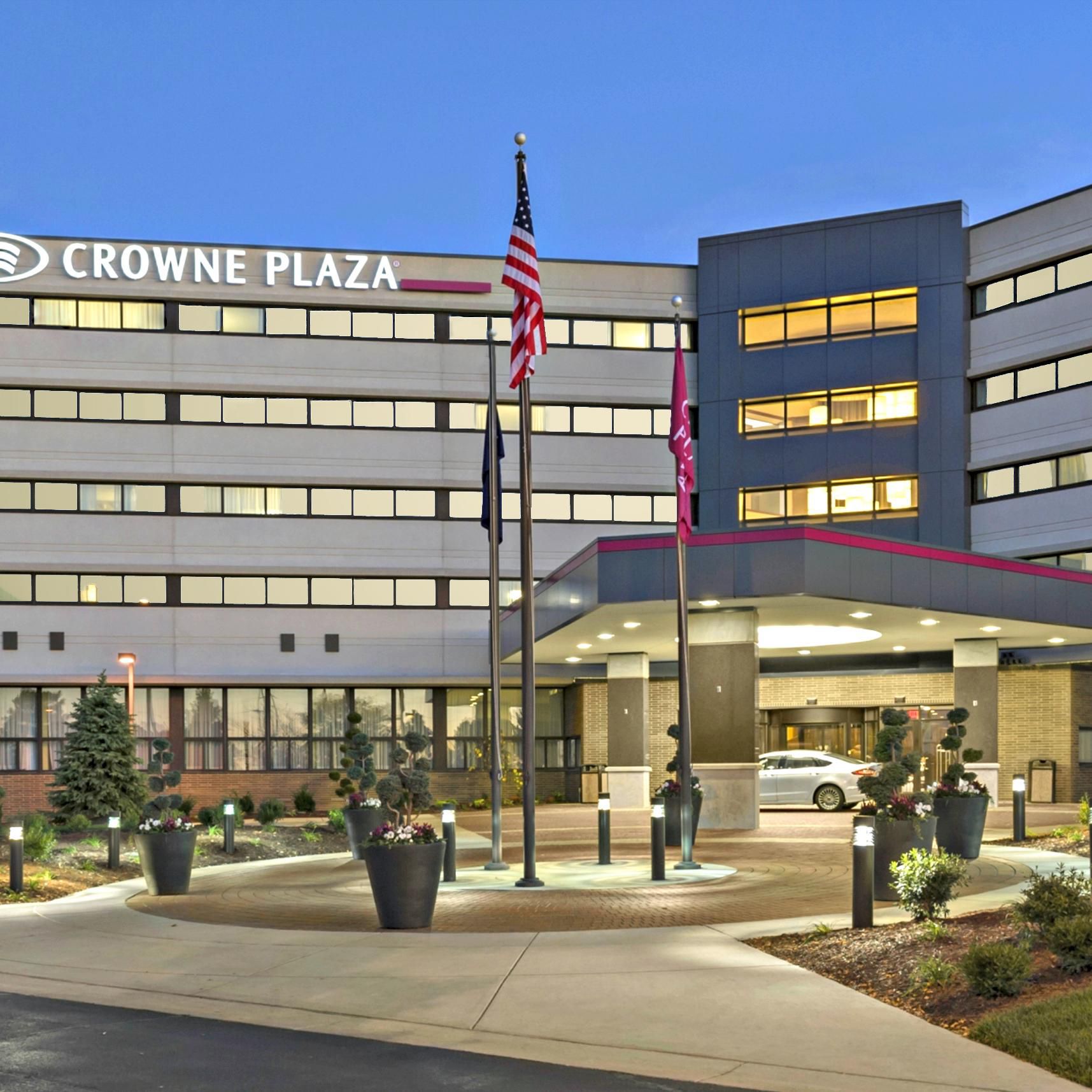 Welcome to the Crowne Plaza Lansing West - Always On!