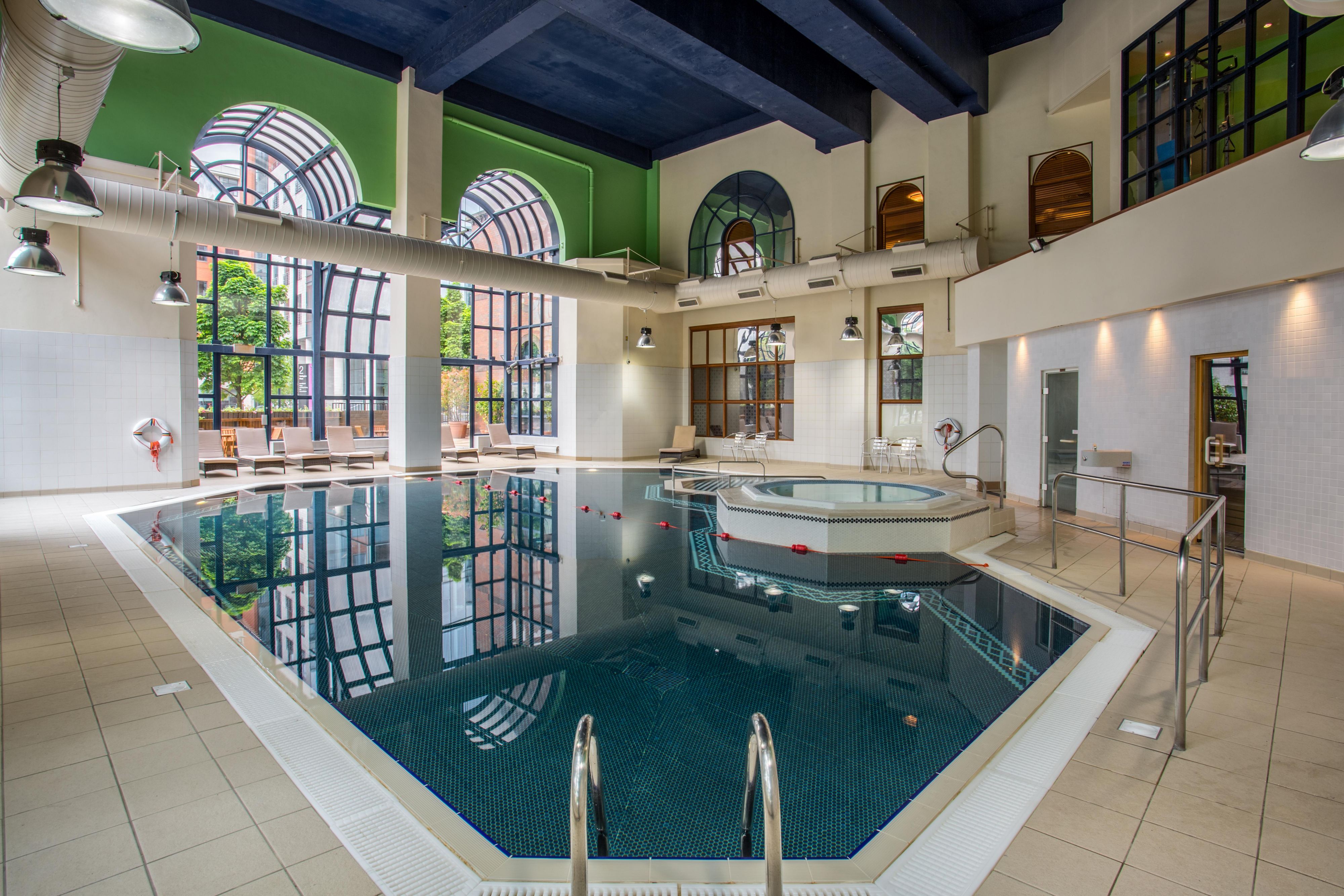 4-Star Business Hotels In Leeds: Crowne Plaza Leeds