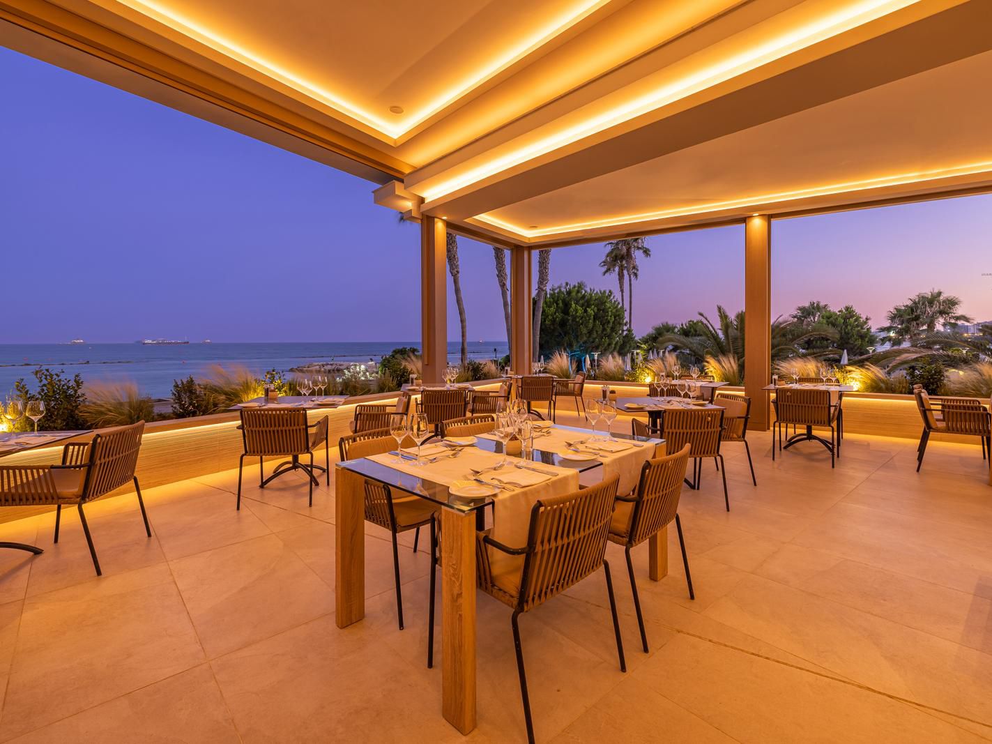 Whether you're looking for a casual bite to eat or a more elaborate dining affair, we’ve got you covered. Breakfast, lunch and dinner can all be enjoyed outdoors, right on the waterfront. Our revamped Mediterranean Fusion restaurant LA BREZZA is a must when visiting Limassol. KAI, our summer Sushi Bar, is well-worth a visit.
