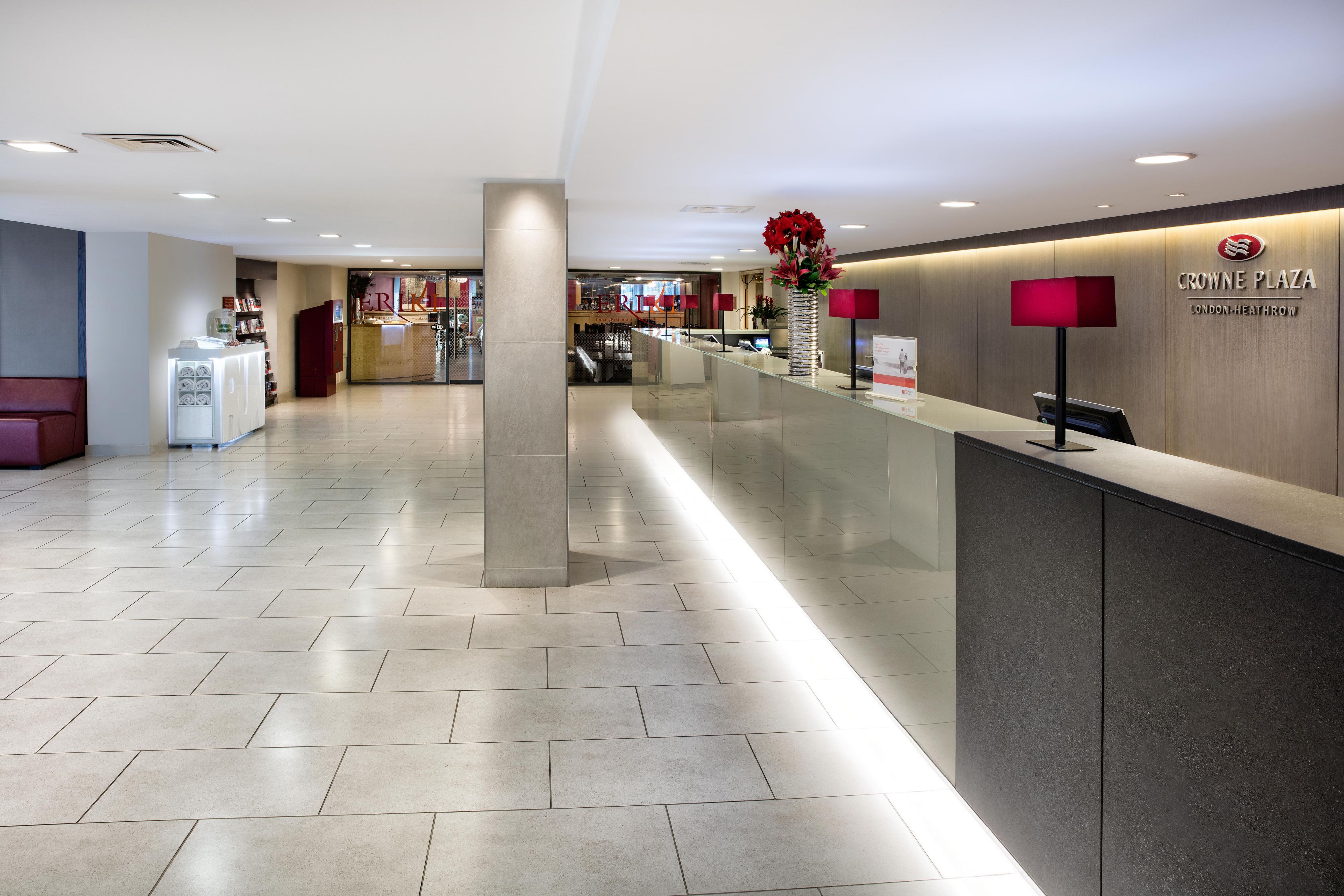 crowne-plaza-london-heathrow