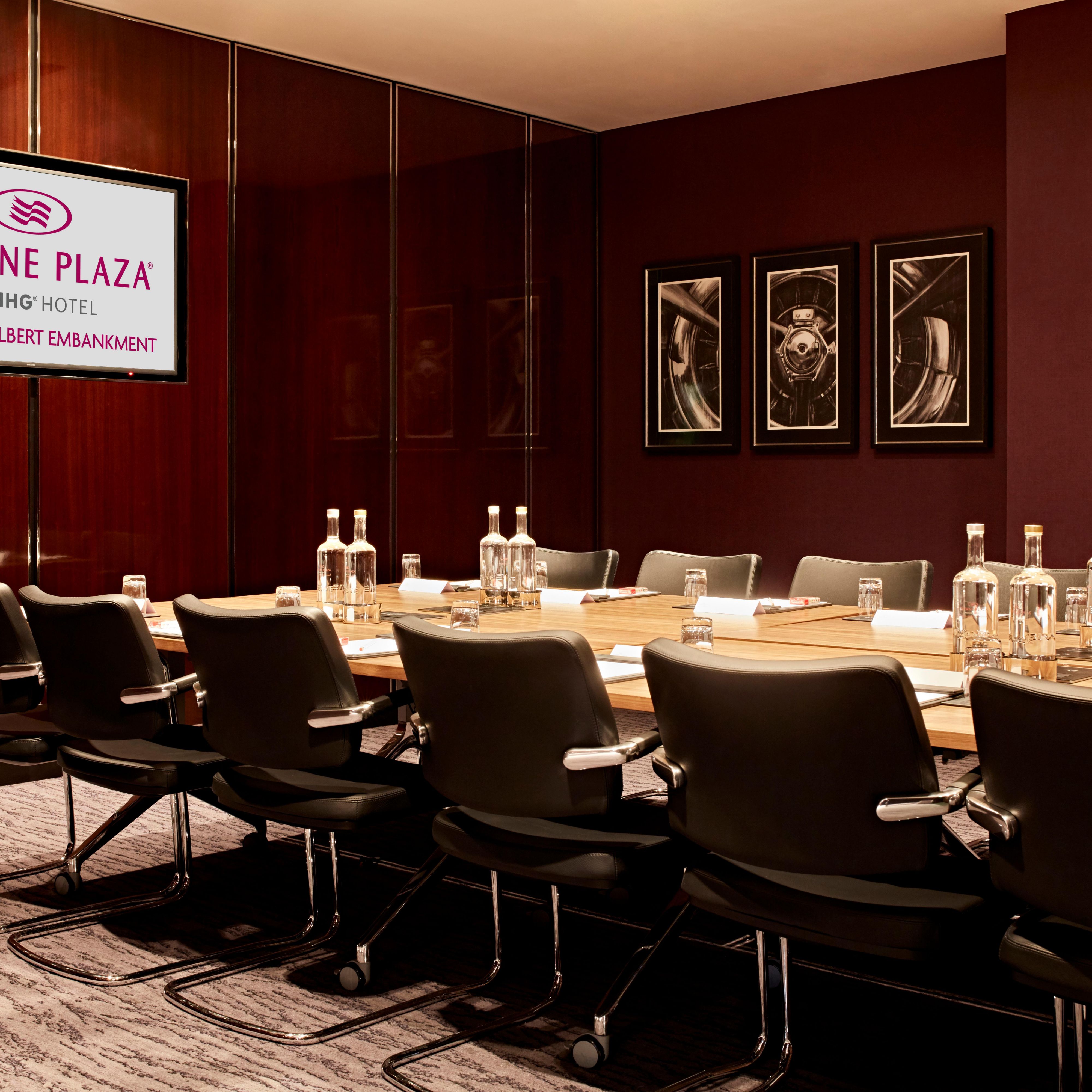 Meeting Room 1 is perfect for private meetings
