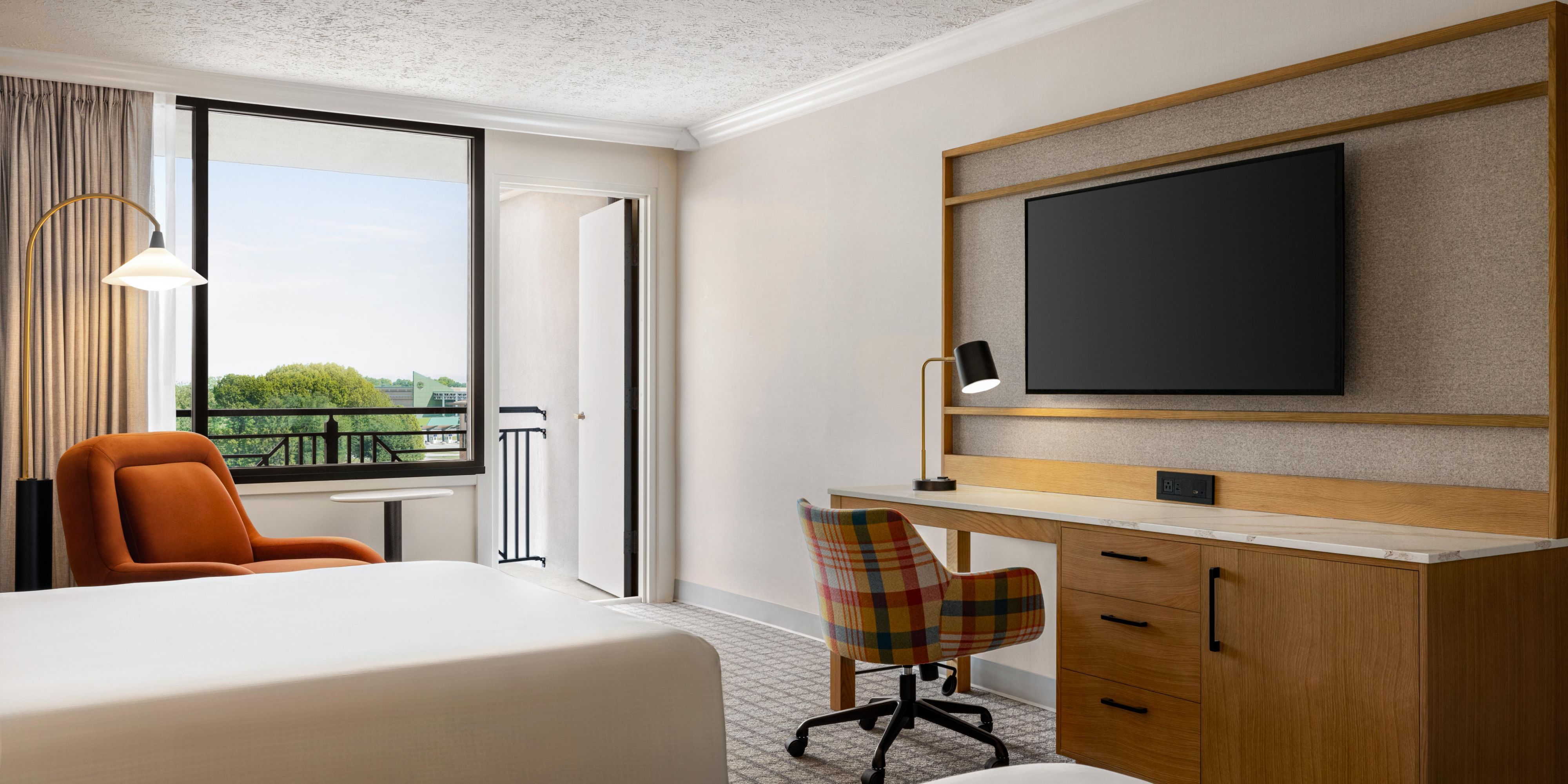 hotel room with desk/work area