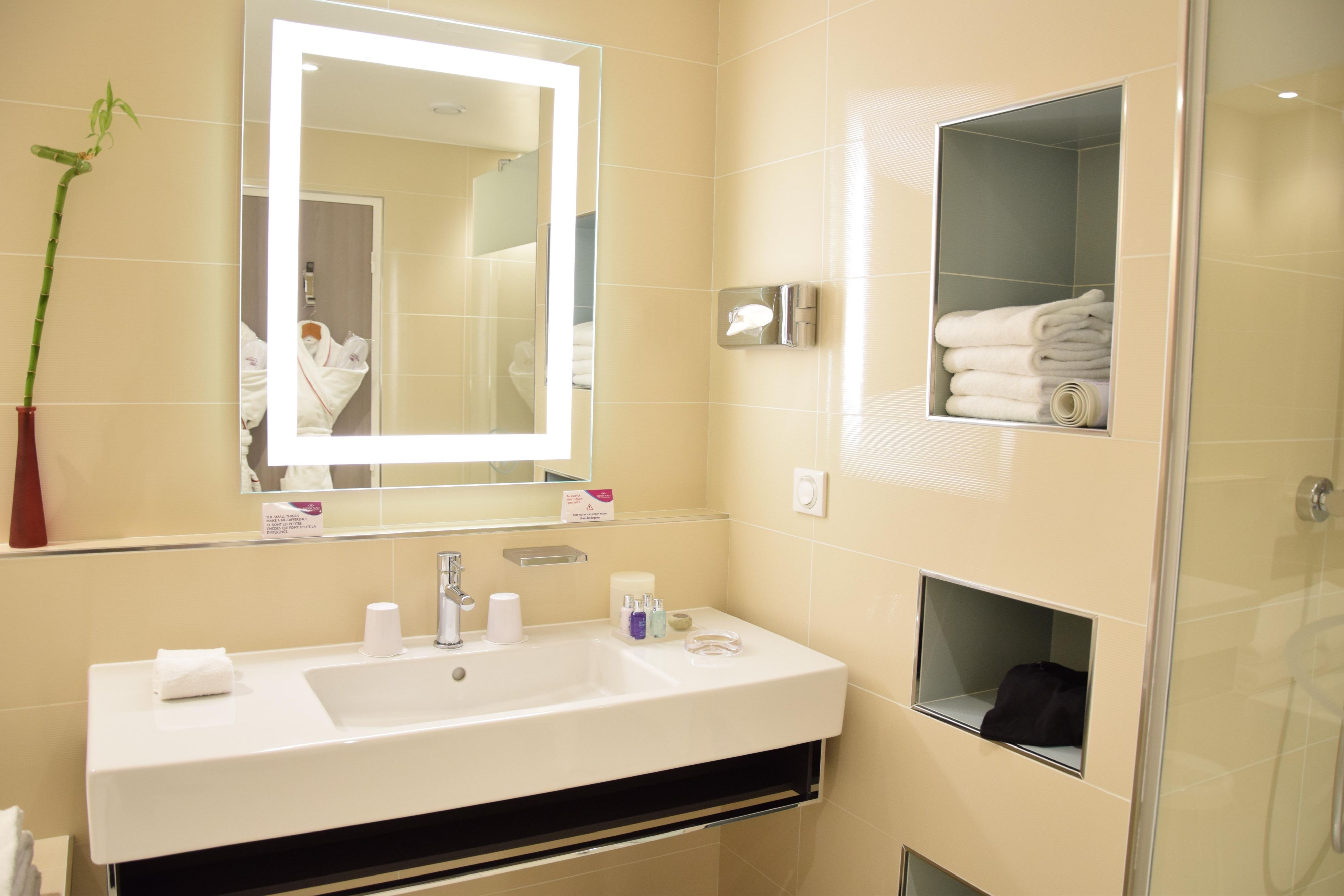Bathroom fully equiped with welcome amenities