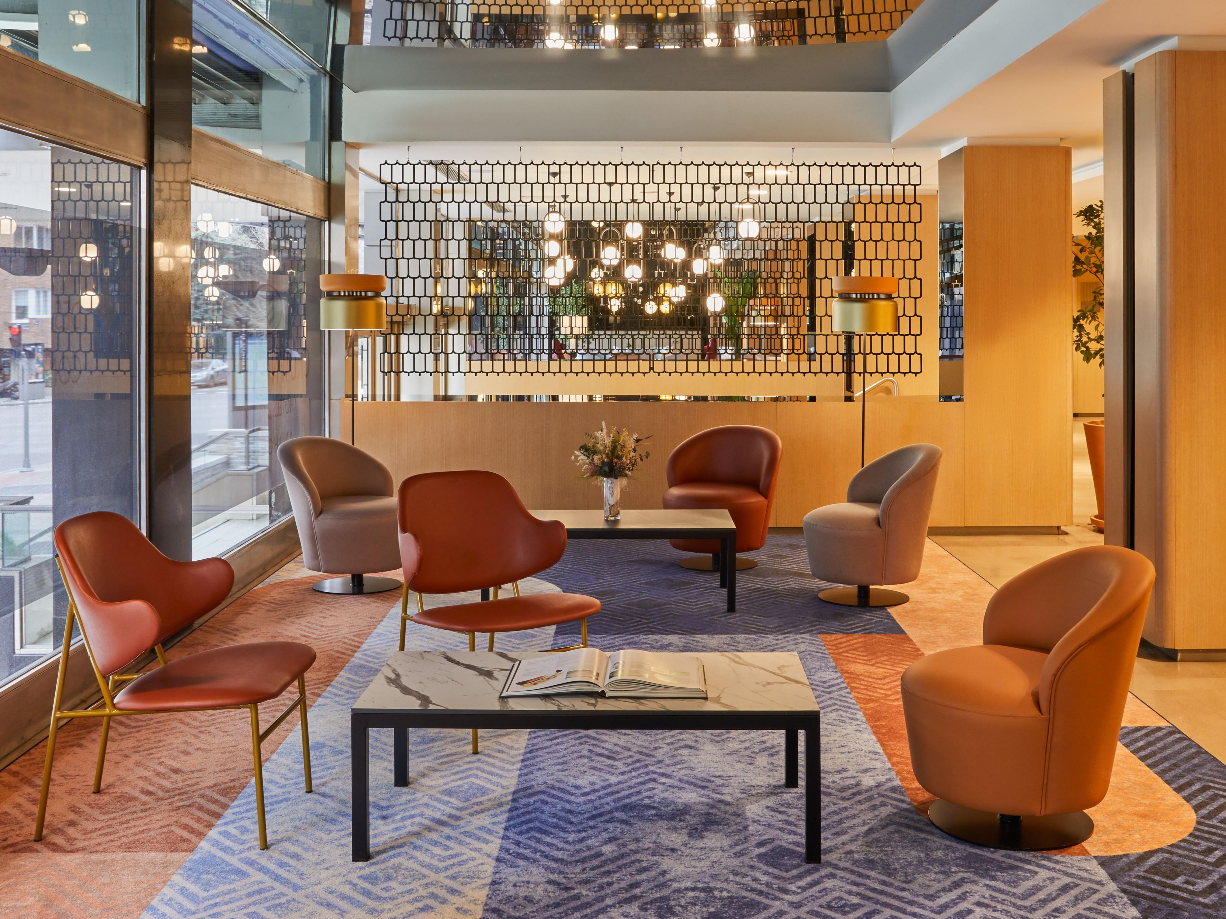 Crowne Plaza Madrid Centre Retiro offers an ideal location just minutes from the bustling city centre and serene Retiro Park. Enjoy excellent connectivity via Metro and bus routes, making it easy to explore iconic landmarks. We are also just 15 minutes away from IFEMA, ensuring convenience for both leisure and business travellers.
