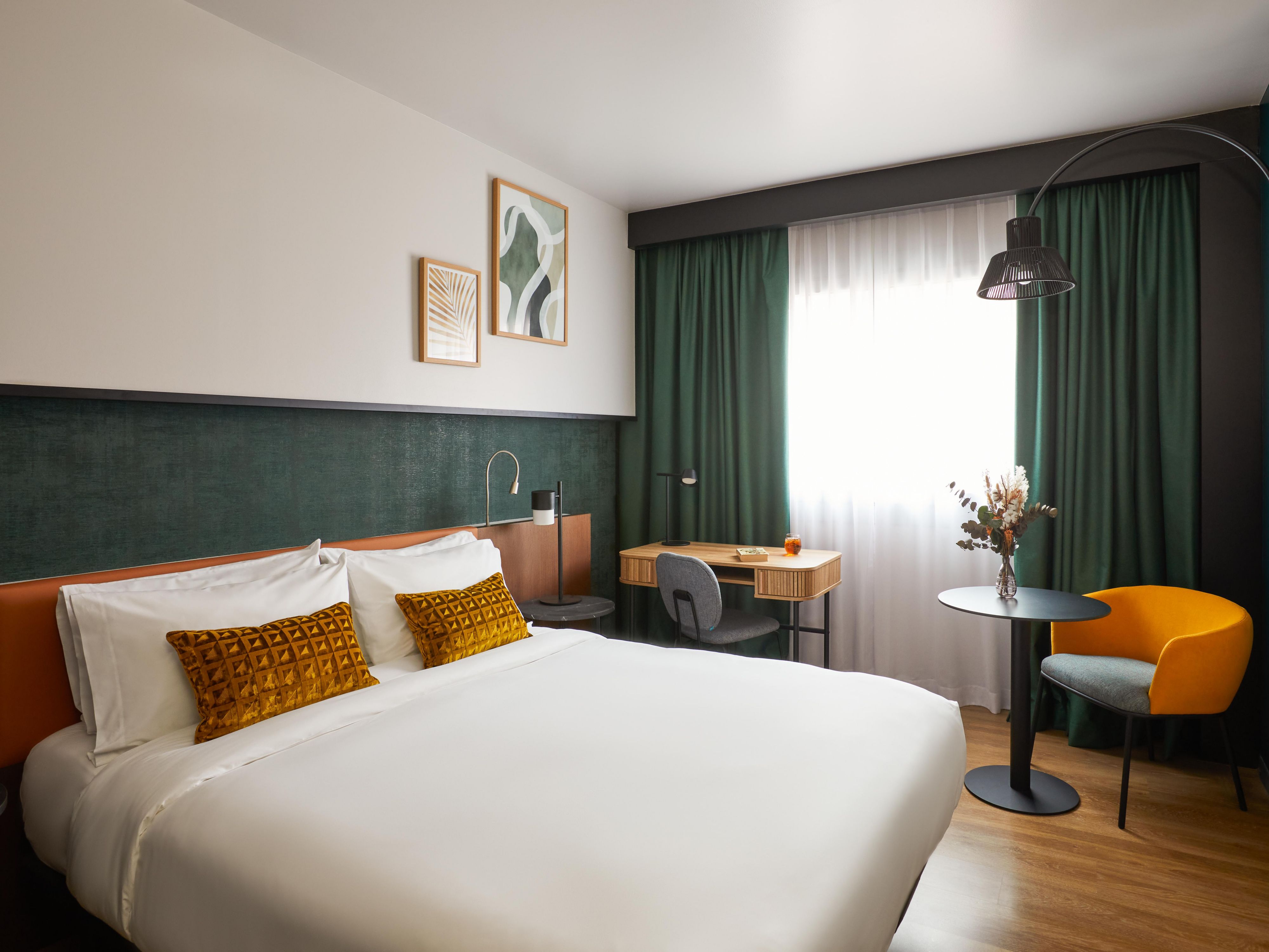 ビジネスにもレジャーにも最適なスタンダードルーム