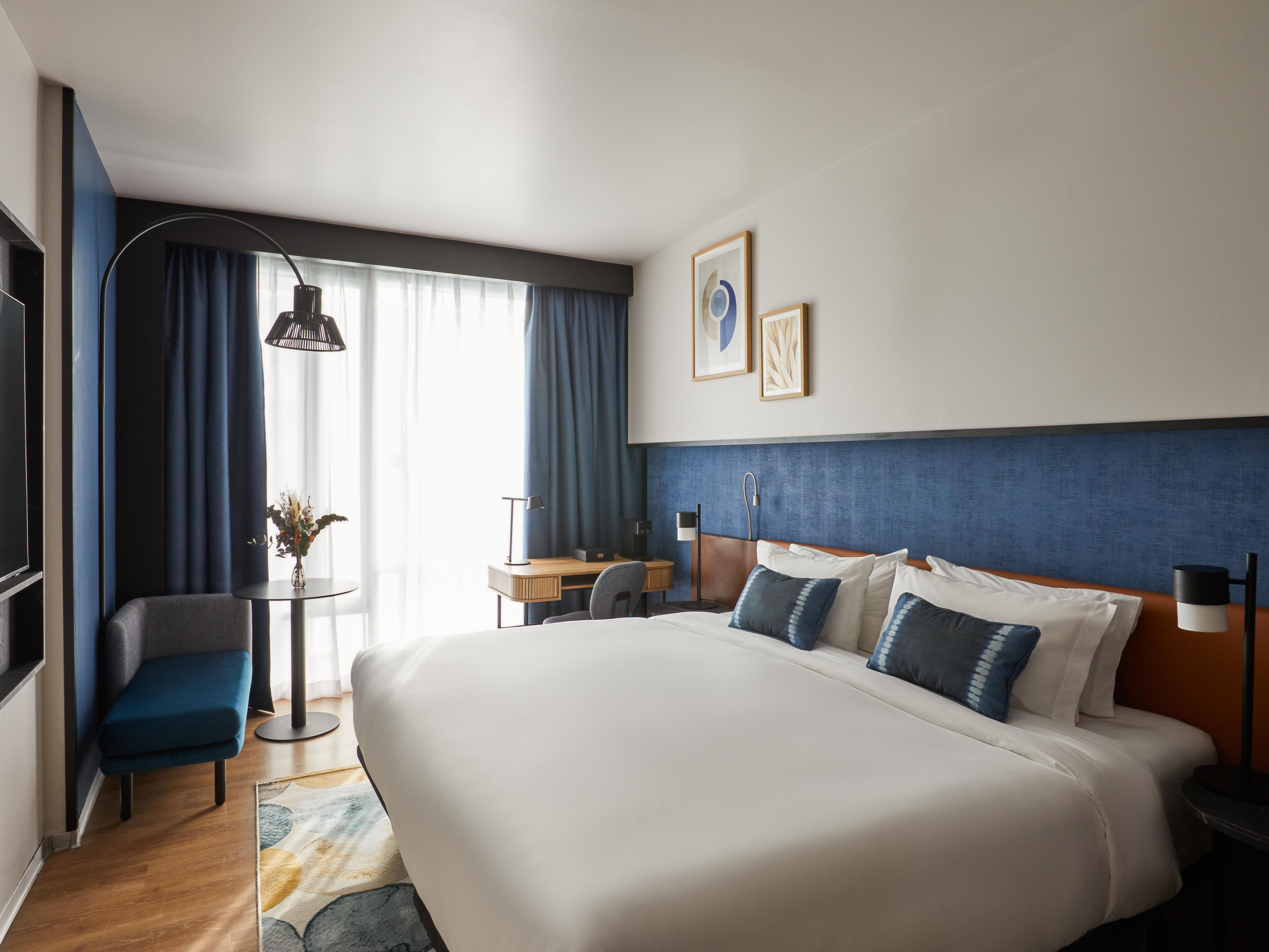 Discover calm, contemporary comfort in the heart of Madrid