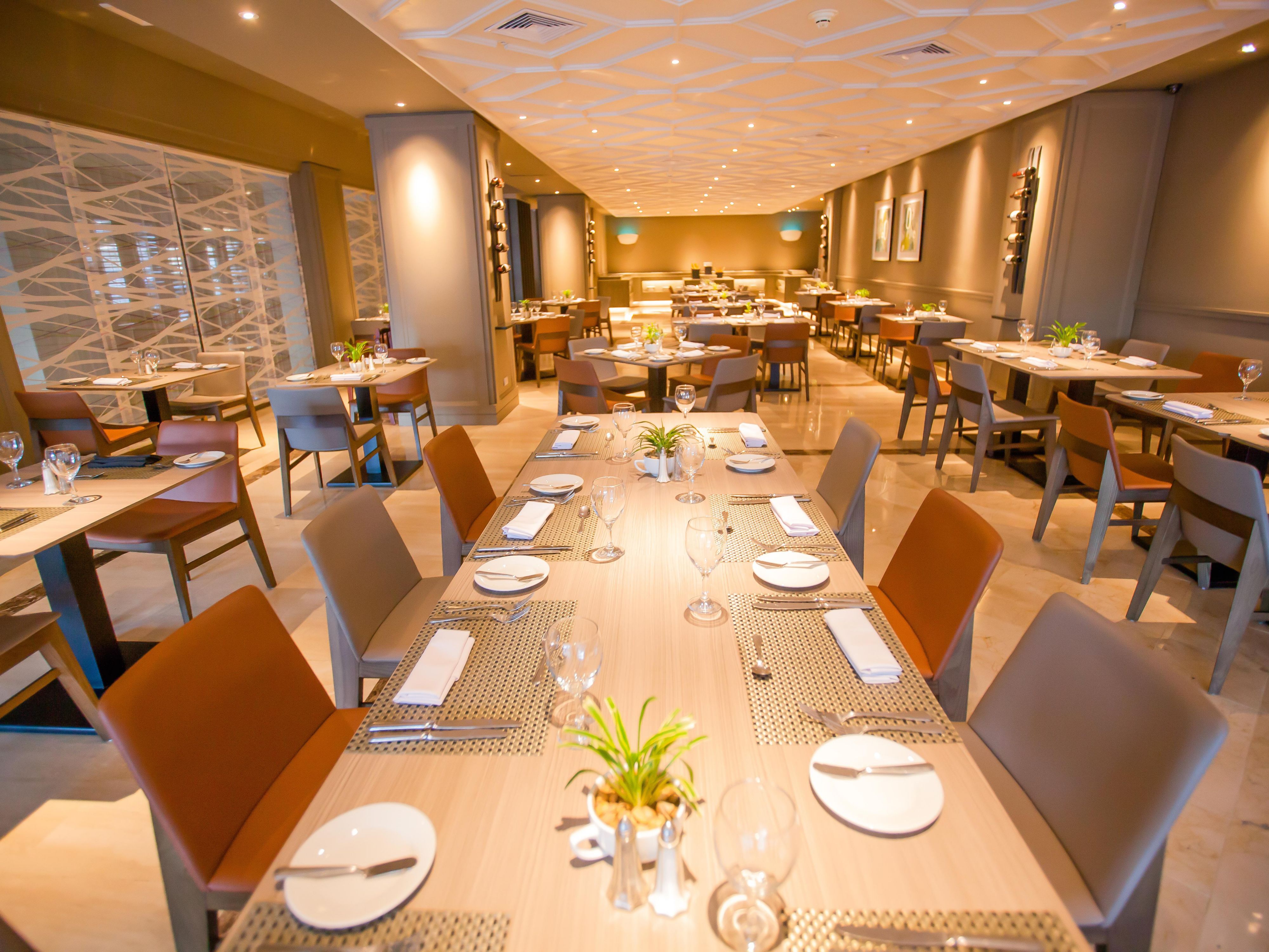Enjoy our buffet breakfast from 6 a.m. to 10 a.m., perfect for groups of three or more. Share special moments and start your day energized!