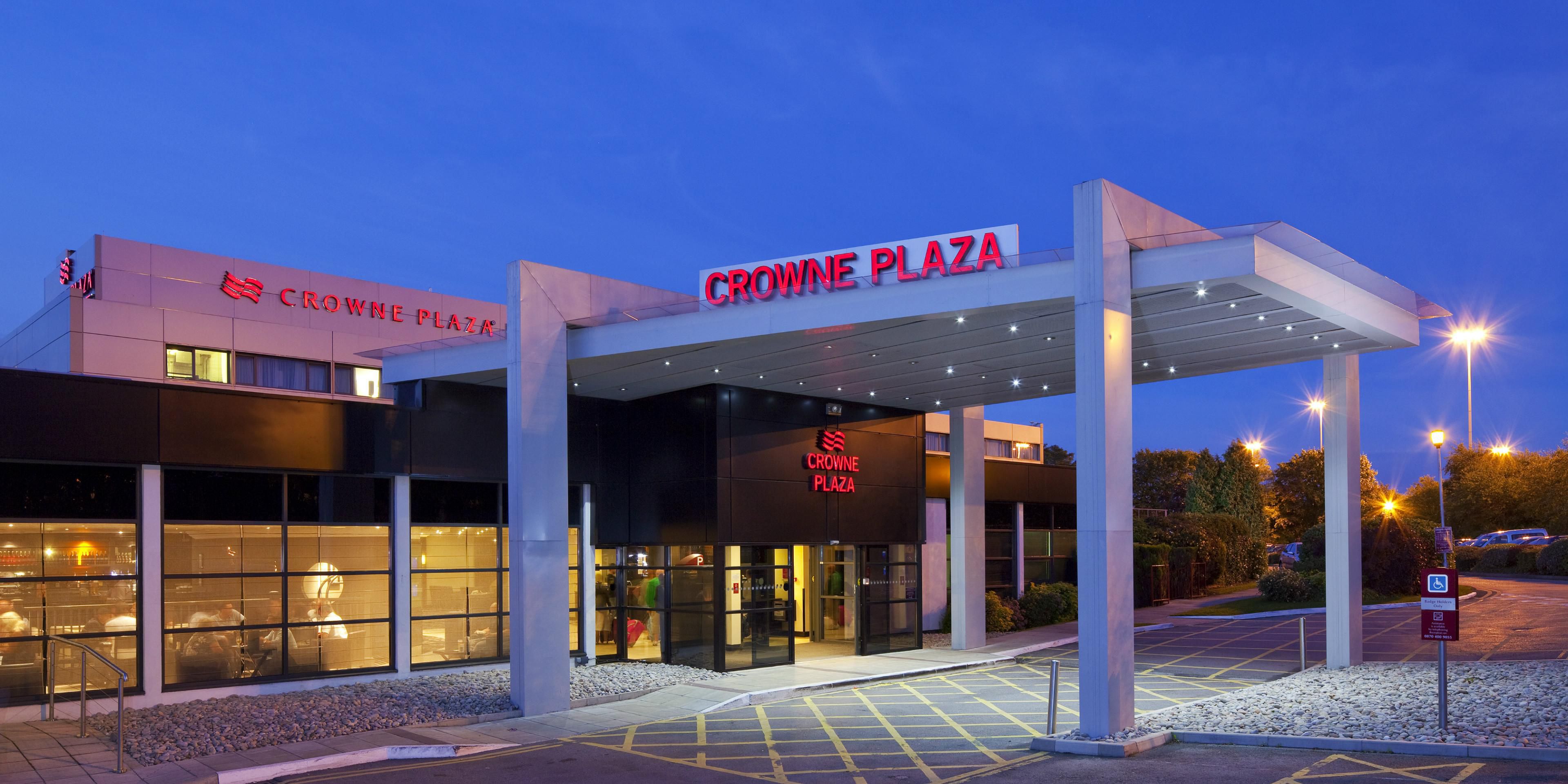 Bandara Crowne Plaza Manchester