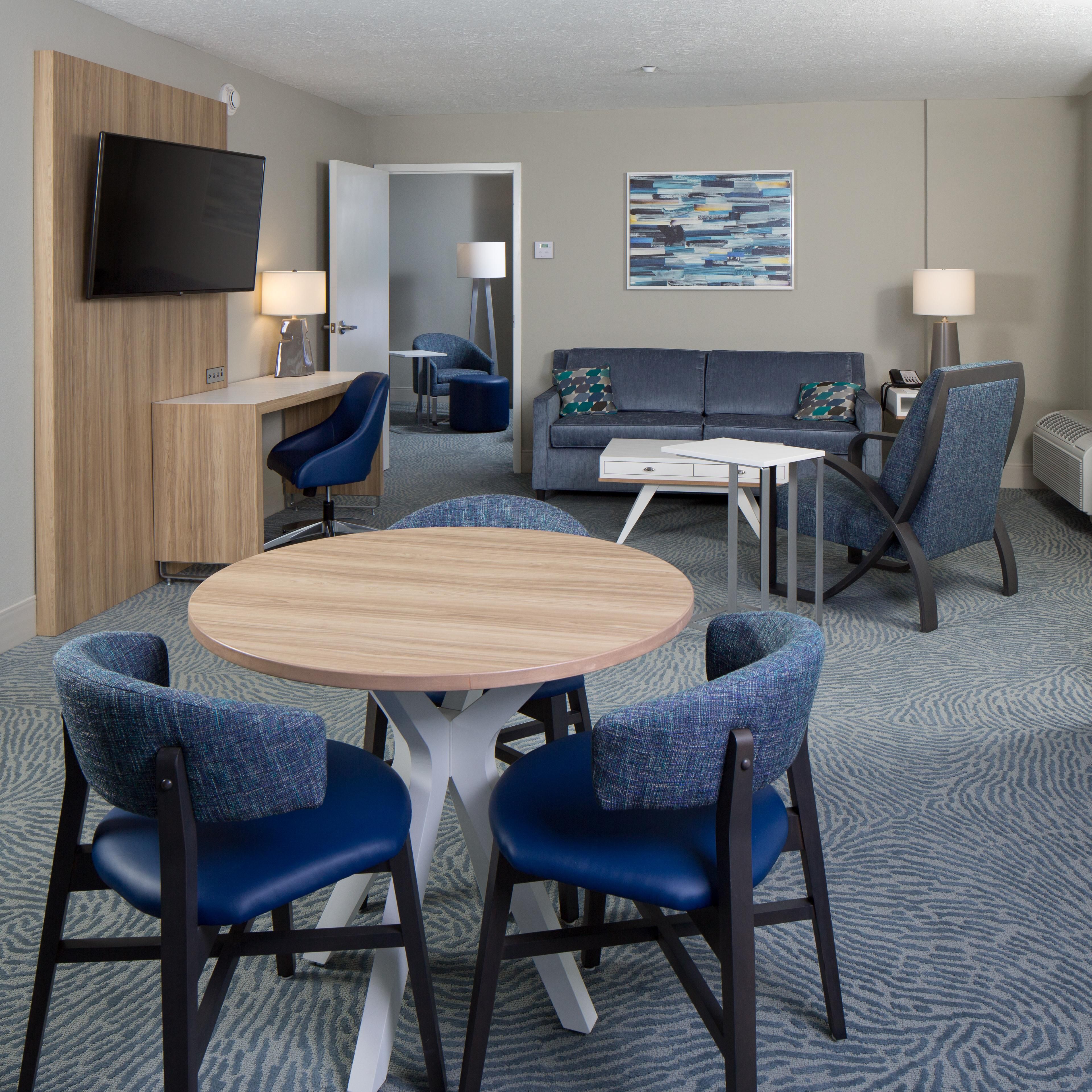 Crowne Plaza Hotel Melbourne Oceanfront – MMED