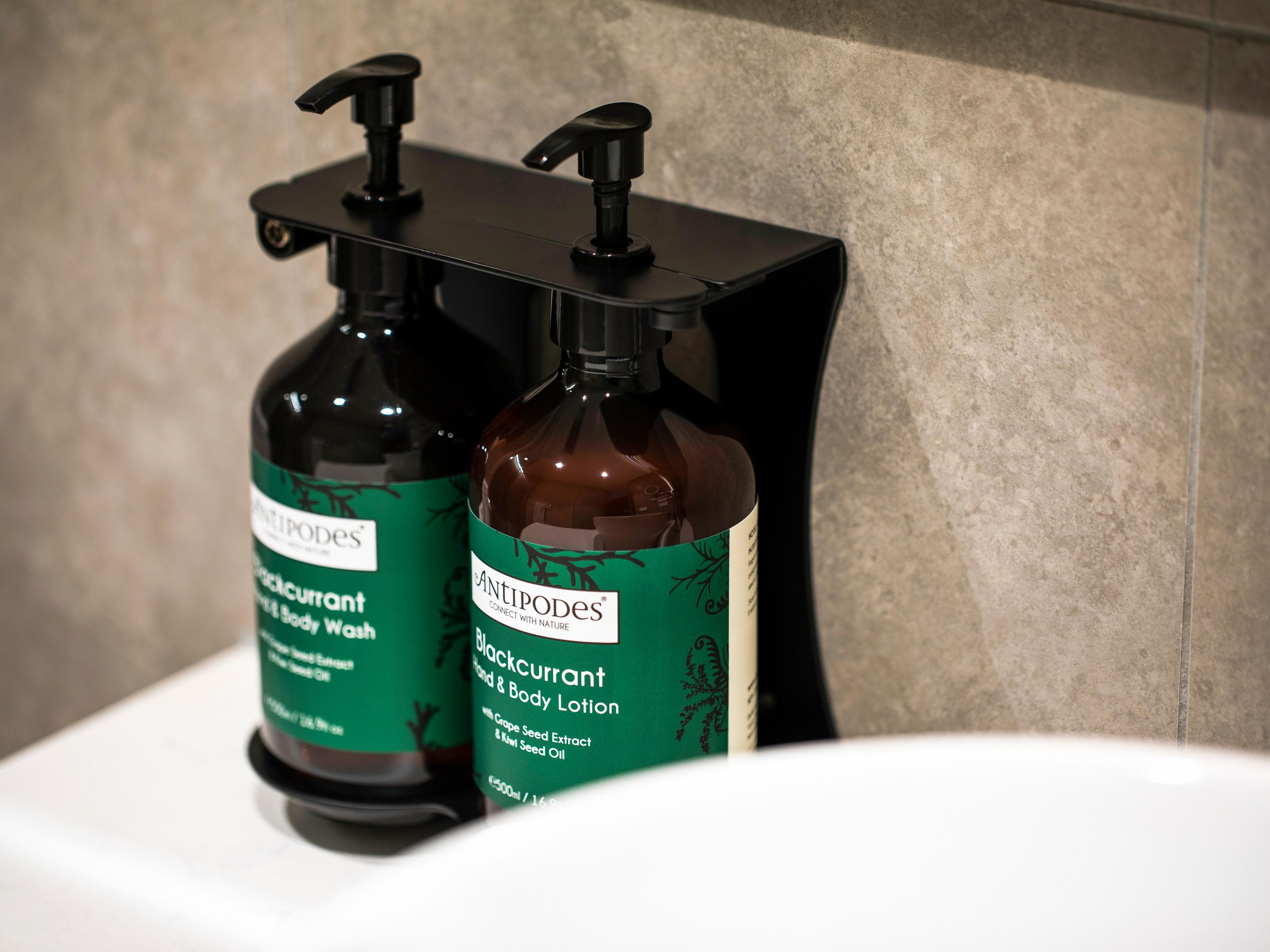 We know that sustainability is as important to you as it is to us – and that’s why we’ve made it easy for you to stay at a hotel that shares your values. Ask our team about our green initiatives. We also are proud to align ourselves with responsible and local suppliers who share the same commitment to making a positive and sustainable impact.