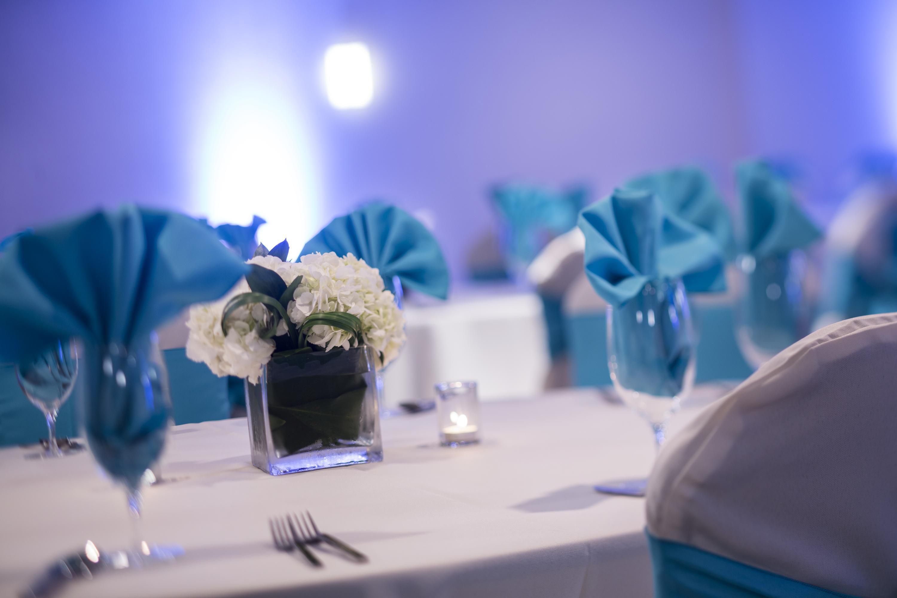 Host your Memphis wedding reception at our downtown hotel
