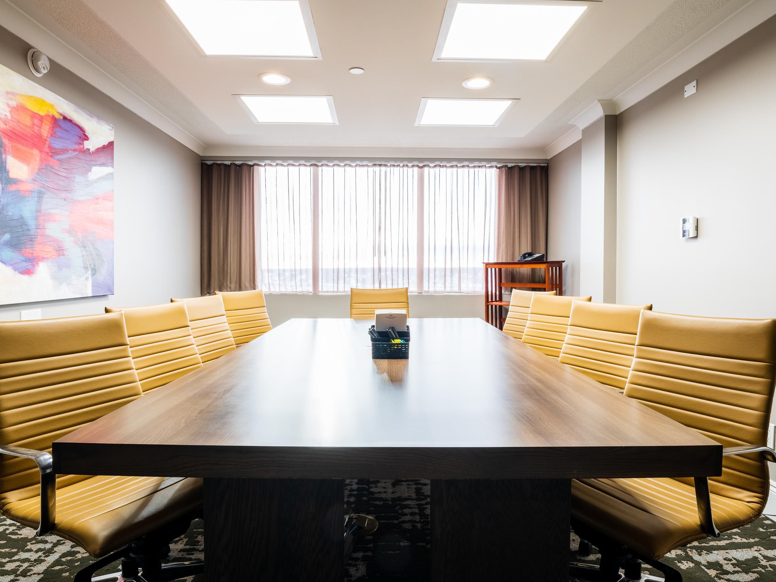 You can earn 3 points per $1 USD when you book meetings, conferences, weddings, social events, or hotel stays on behalf of others. These points turn into rewards you can redeem for Reward Nights, retail vouchers, digital downloads, and more. Also, guests who stay as part of the booking can earn points through IHG® Rewards too!