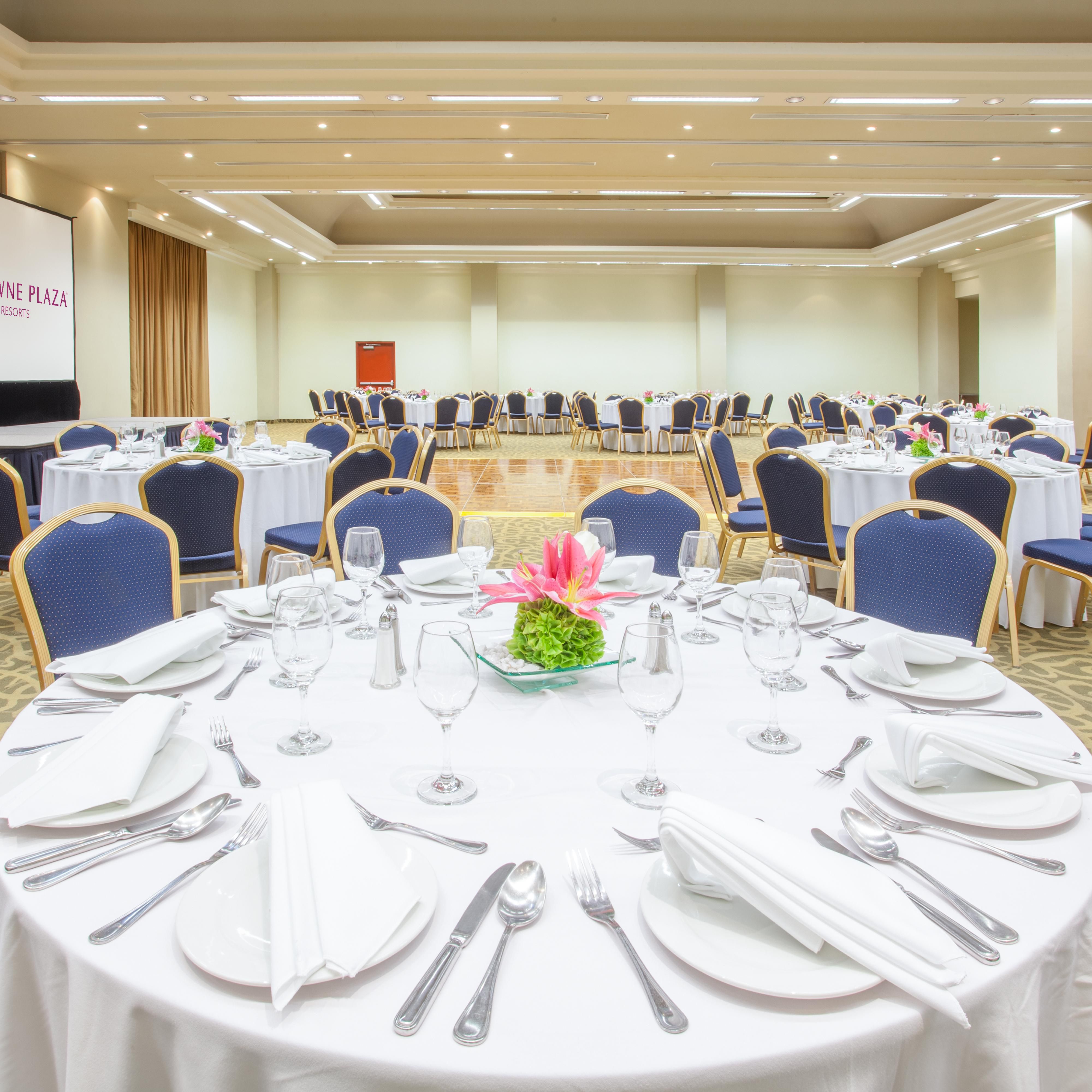 Let us take care of you and your event at Gran Apodaca Ballroom