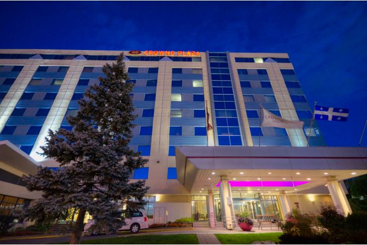 Crowne Plaza Montreal Airport