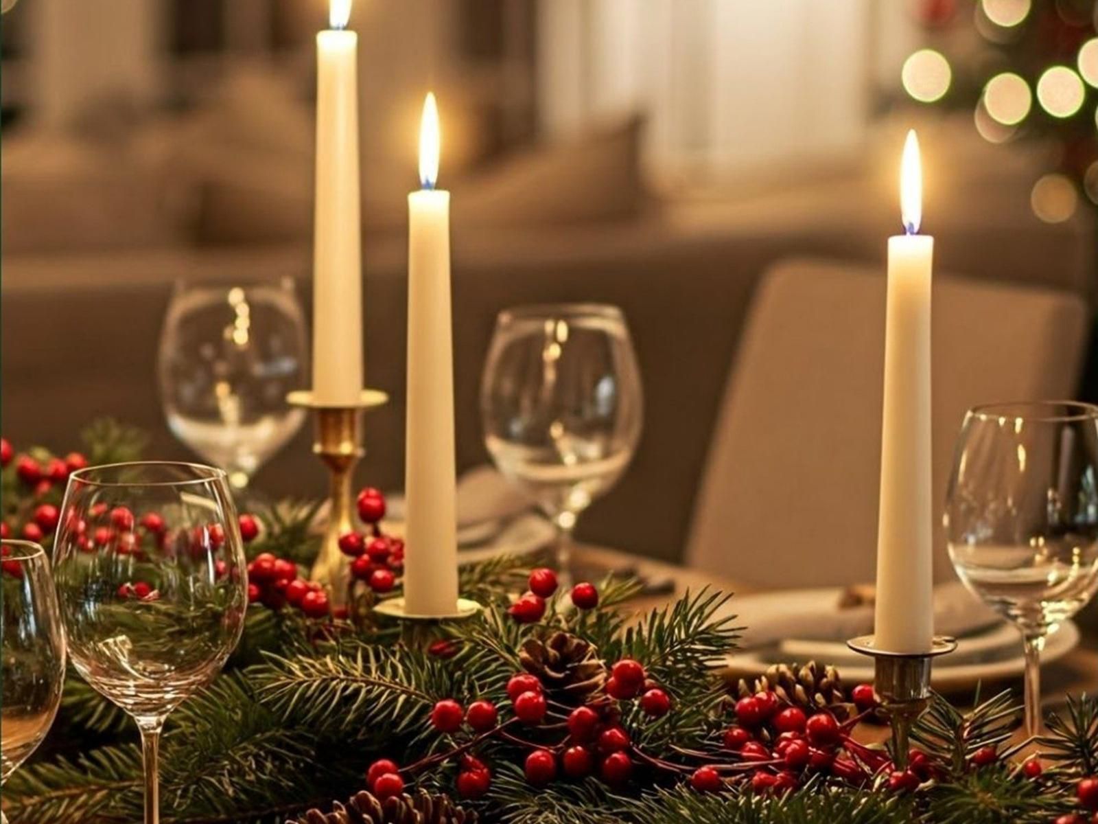 Celebrate this holiday season with festive flavors and delicious dishes. Enjoy a Christmas Eve dinner or Christmas Day brunch and gather with family and friends for joyful moments together.