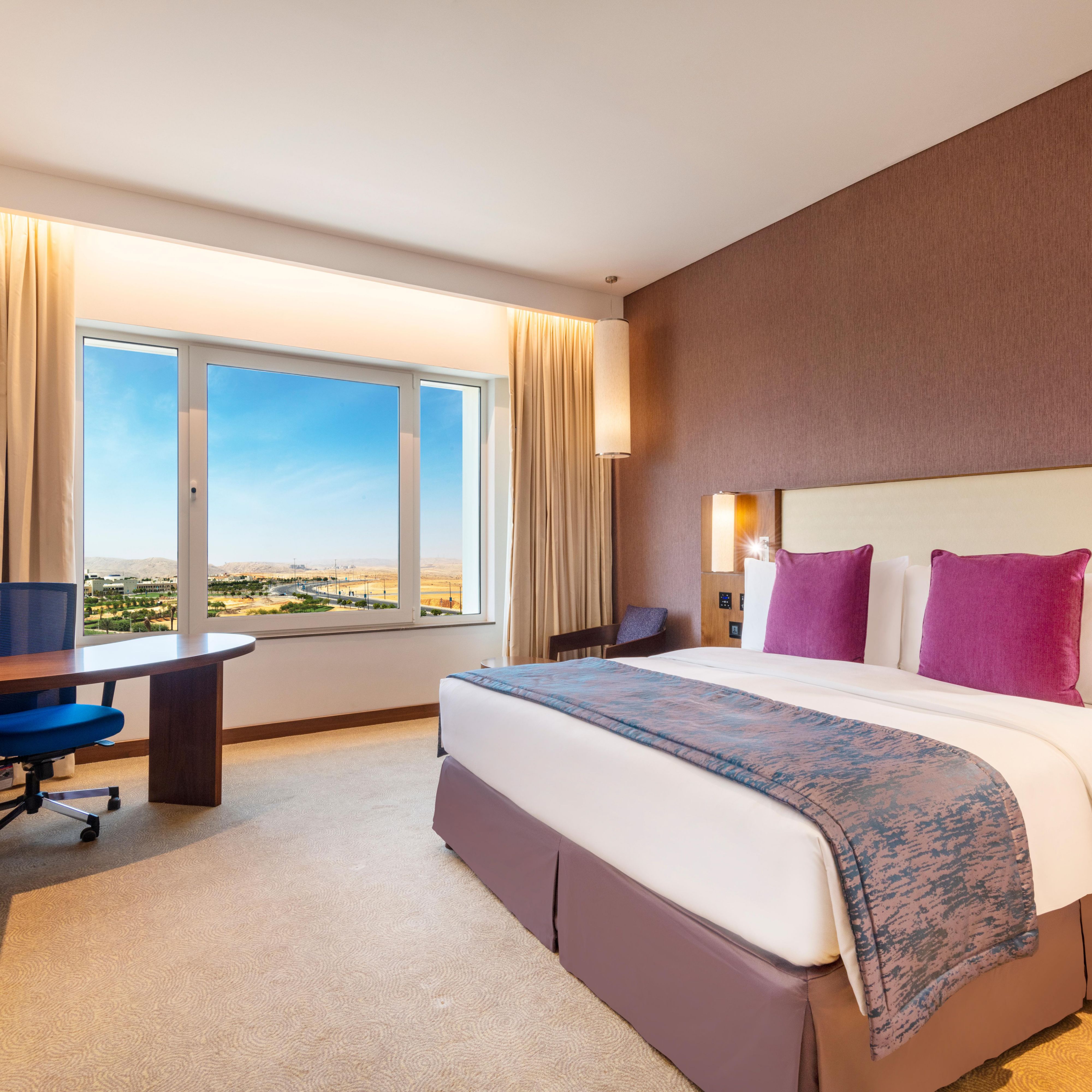 Superior Room with Oman Convention &amp; Exhibition Centre views