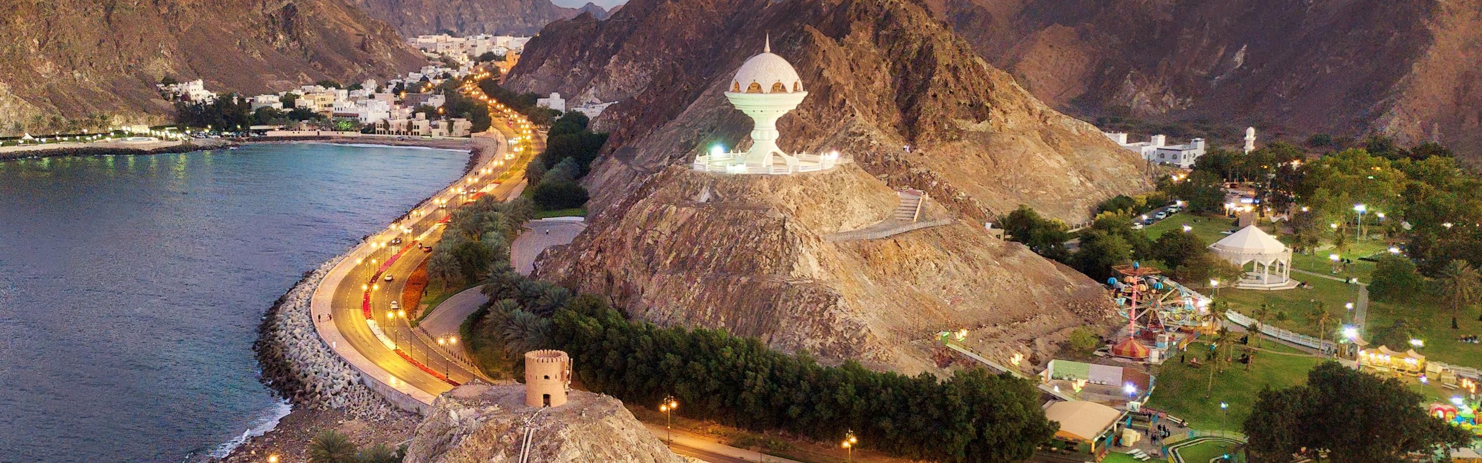 Enjoy complimentary shuttle service to Muttrah Souk