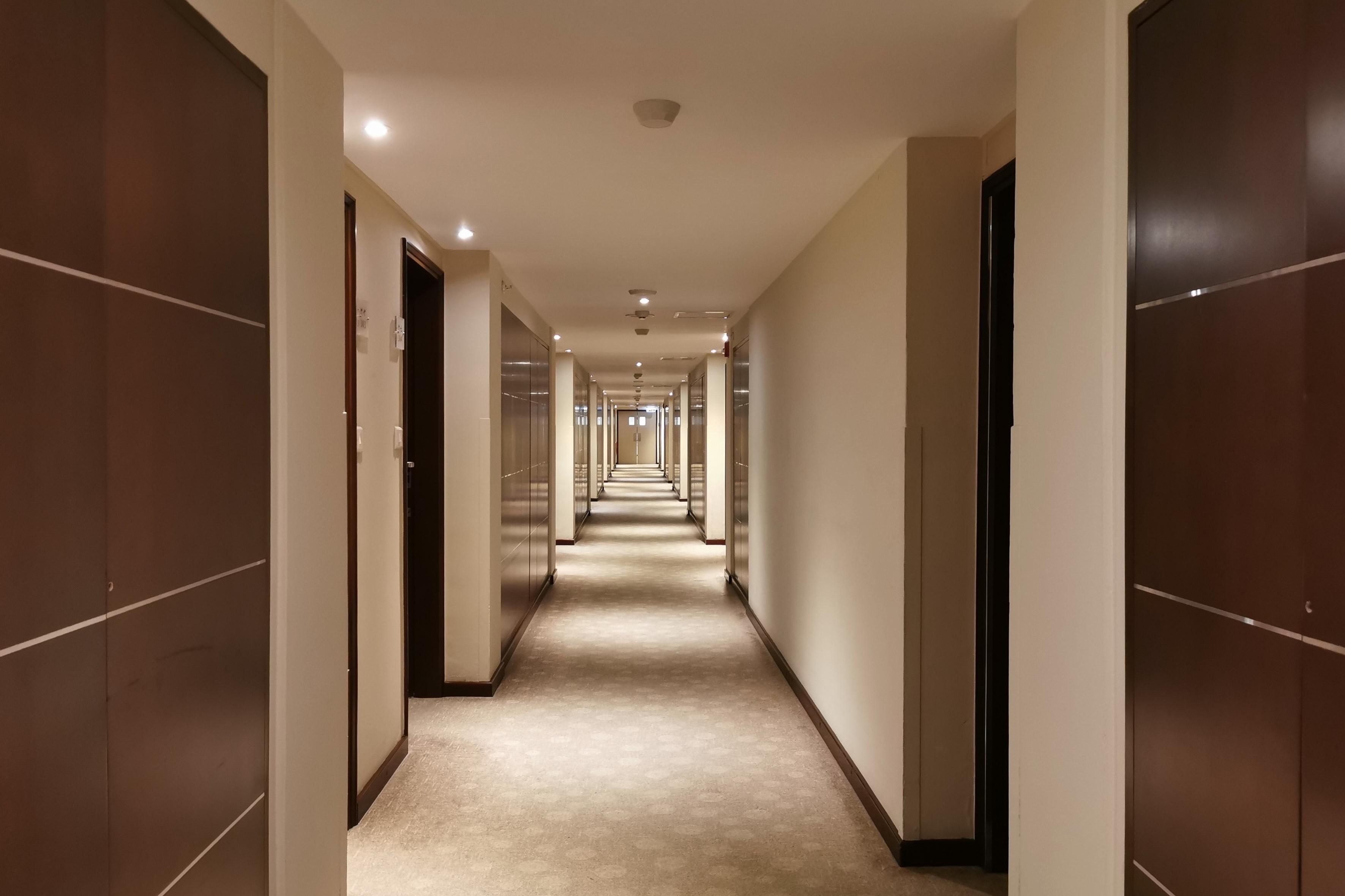 Guest rooms hallway