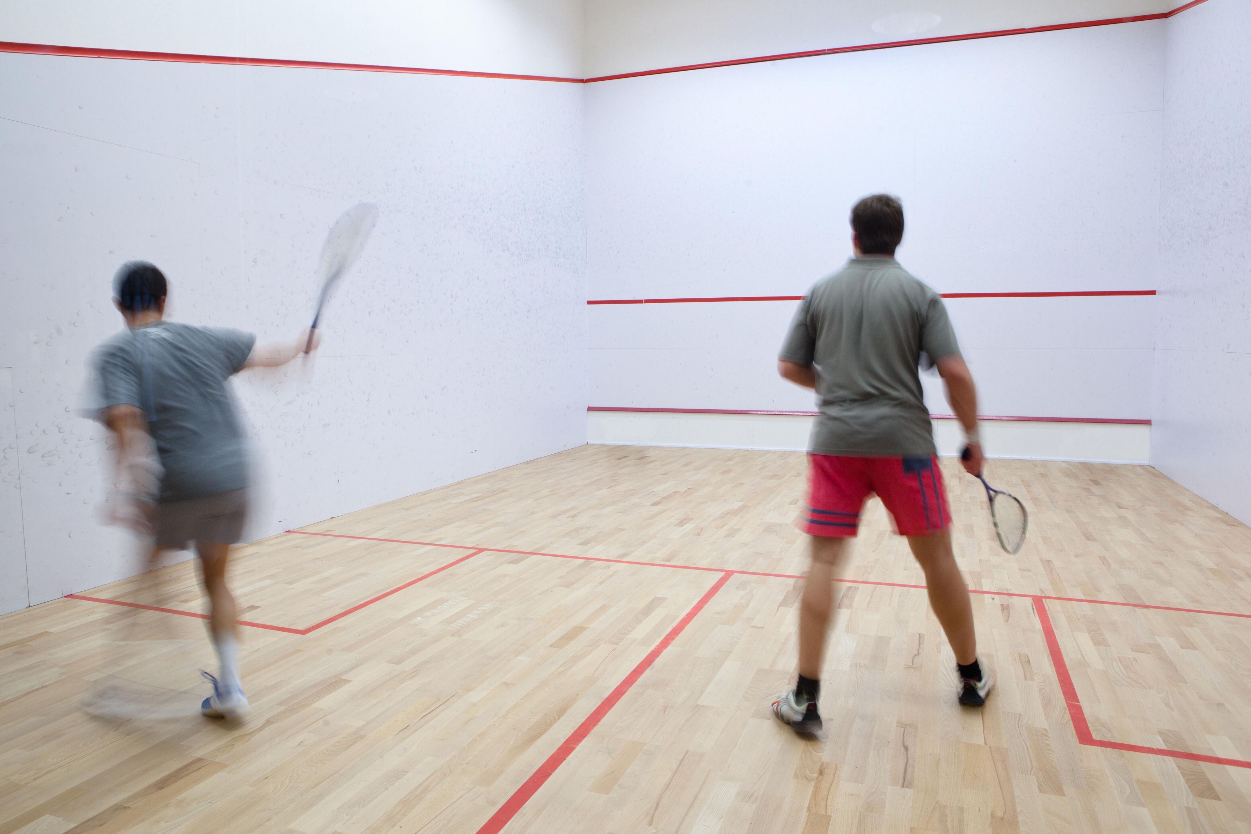 The only air-conditioned Squash Courts in Muscat