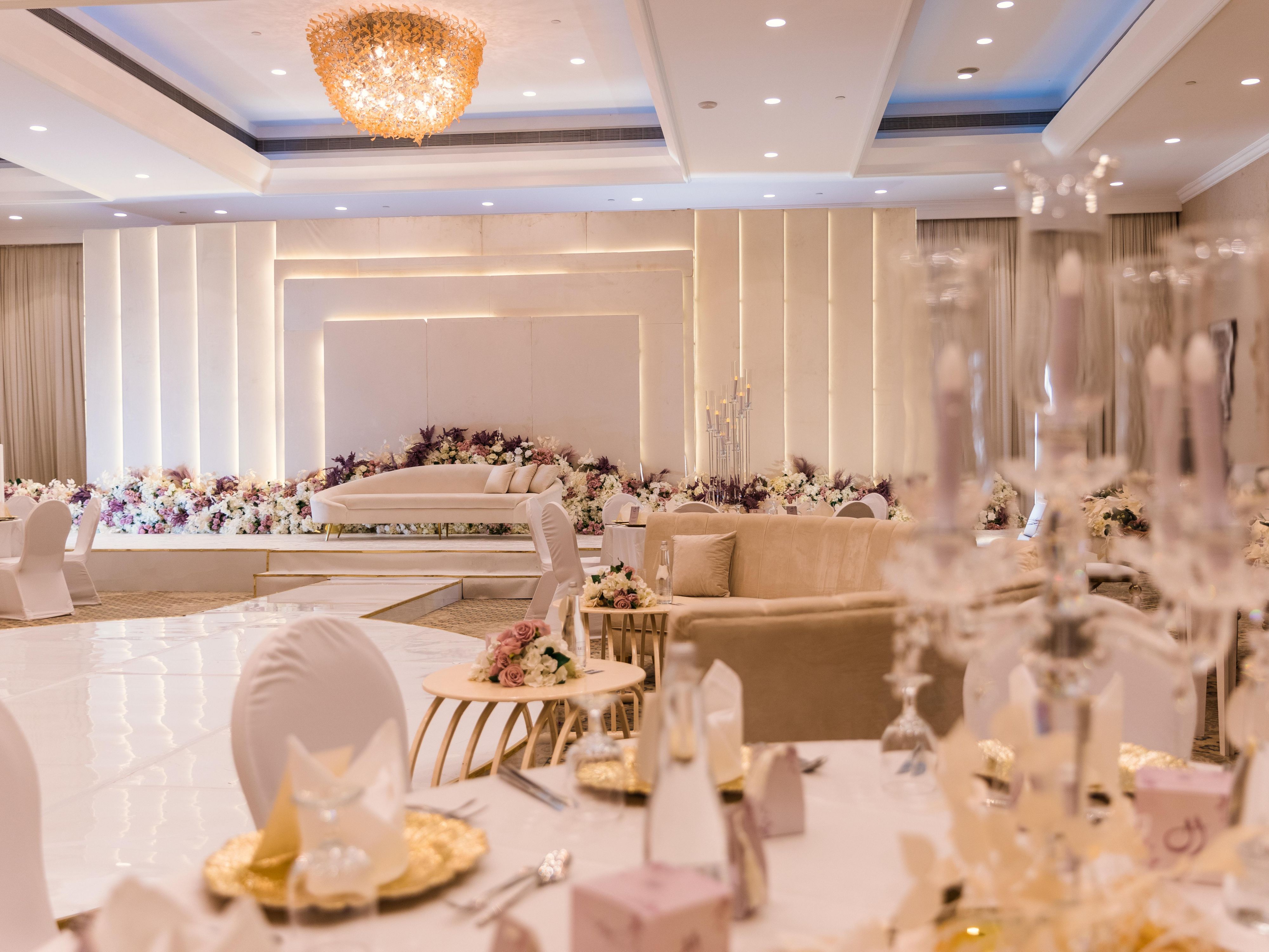Crowne Plaza Muscat has great experience in hosting beautiful weddings with its first-class facilities. From special engagements to seamless ceremonies, we will make your special day an unforgettable experience.