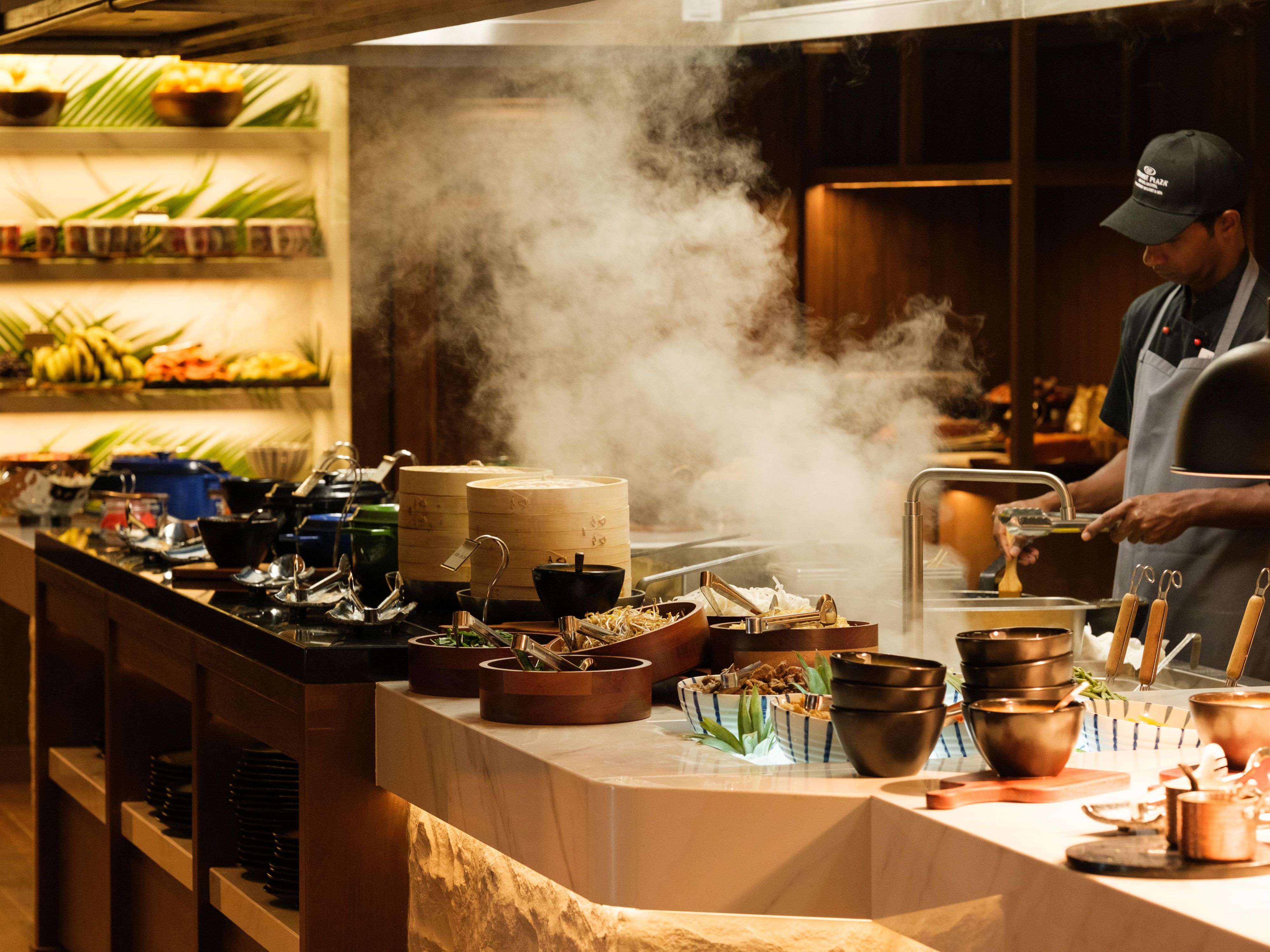 Savour a profile of flavours for everyone, with 10 on-property restaurants and bars: Harvest, Bean Bar Cafe, The Lobby Lounge, Breeze Swim-Up Bar, Azura Pool Bar & Kitchen, Urban Sugar Beach Club, La Bottega, Latitude Night Club, 17.78 Whiskey Bar, Pan Asian specialty. Those who prefer to stay in can enjoy a delicious In Room Dining menu.