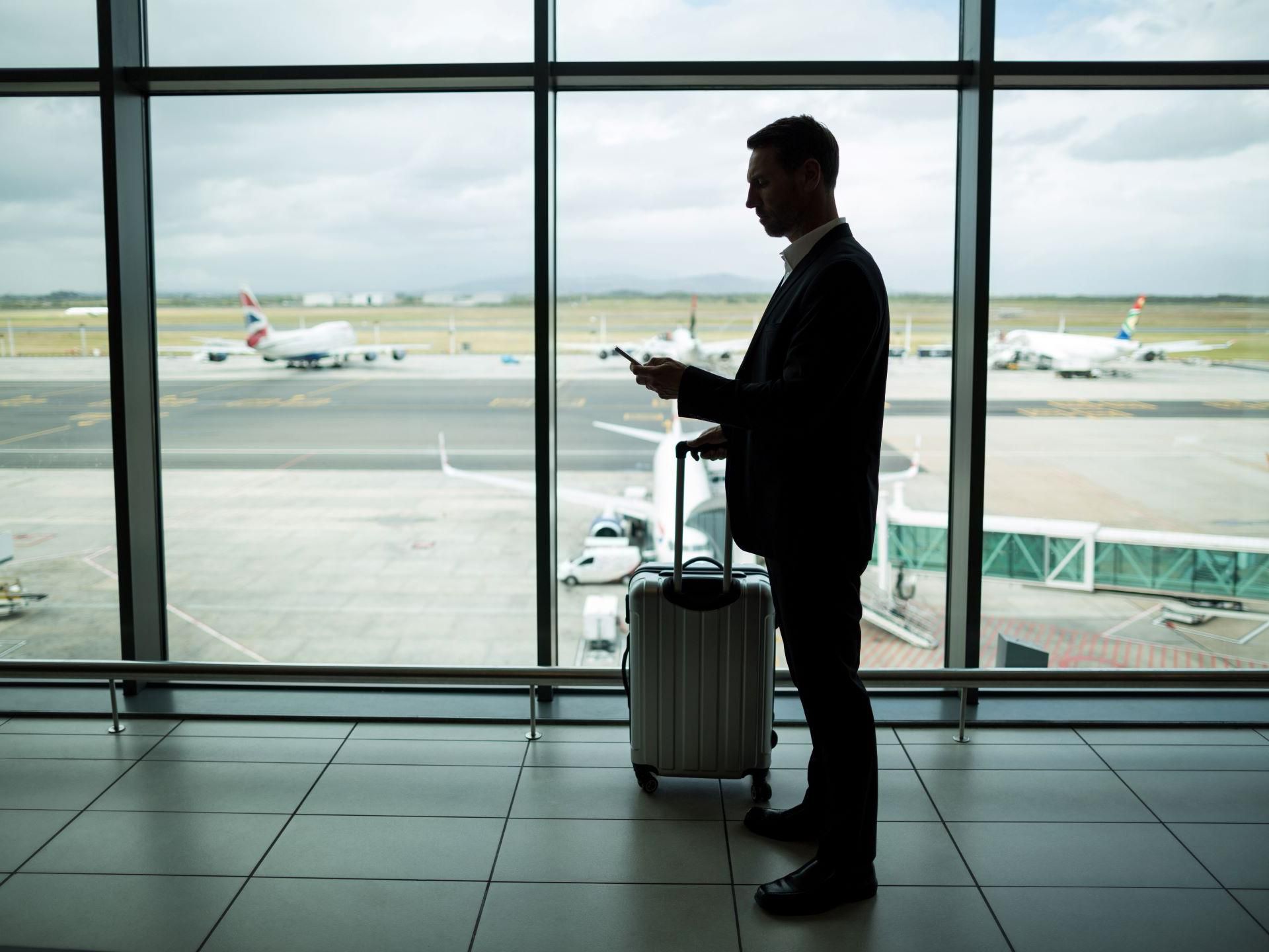 Our dedicated team is available 24 hours a day to assist you with a seamless, stress free experience of booking airport transfers, city excursions, overnight and day use accommodation, and meals. Contact our Airport Representative at Terminal 1A exit point on the ground floor for assistance.
