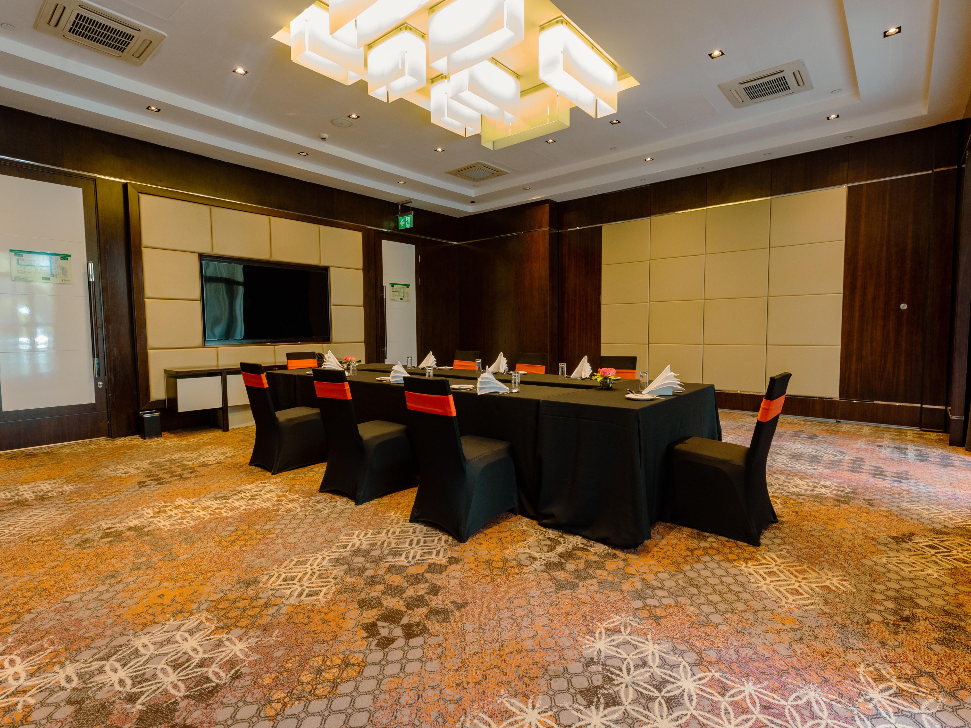 Our three soundproof conference rooms feature high-speed Wi-Fi, AV technology, high ceilings, and natural light. A private terrace for tea breaks or a cocktail reception is available. We’re here to help make your gathering a success, with the added convenience of outside catering services.