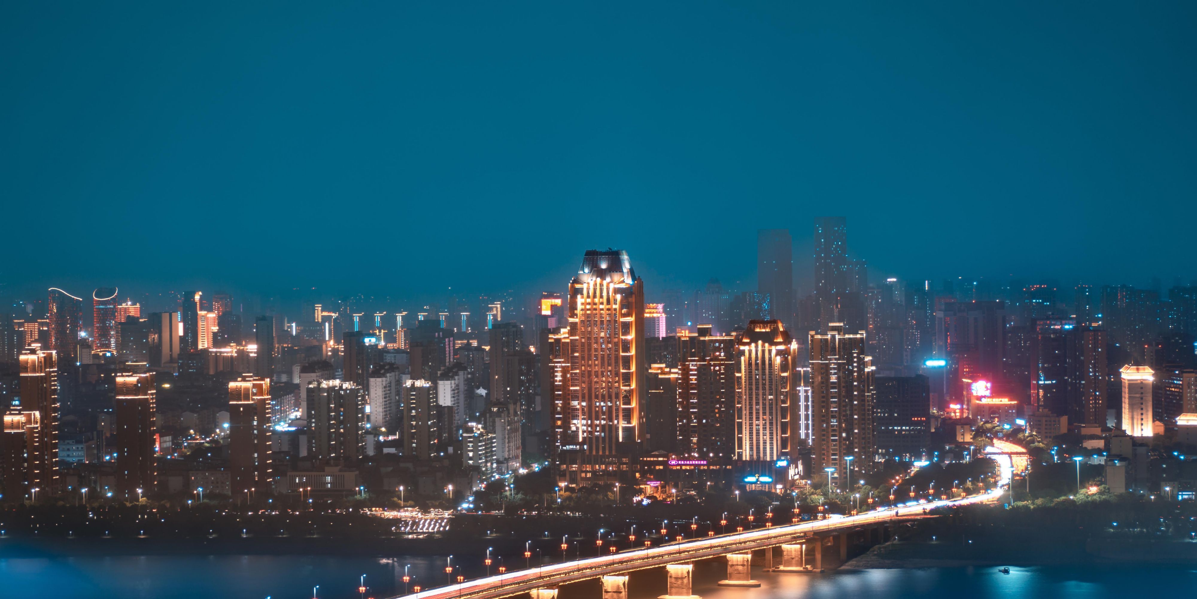 Crowne Plaza junto al río Nanchang
