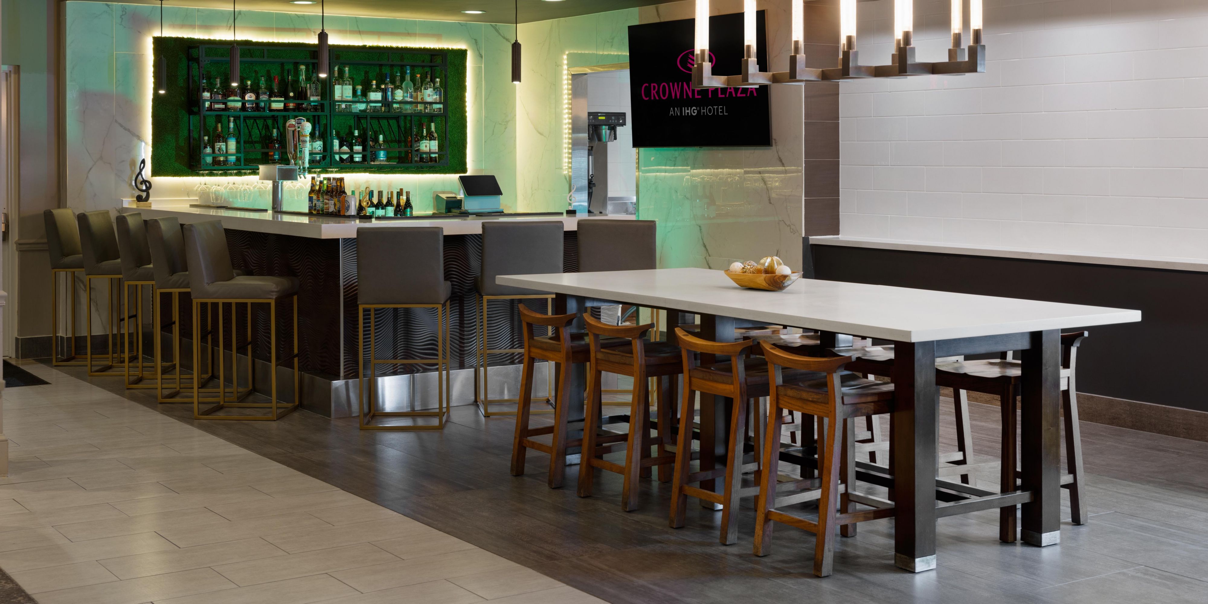 Cheers to your Nashville stay with drinks at Layover Lounge.