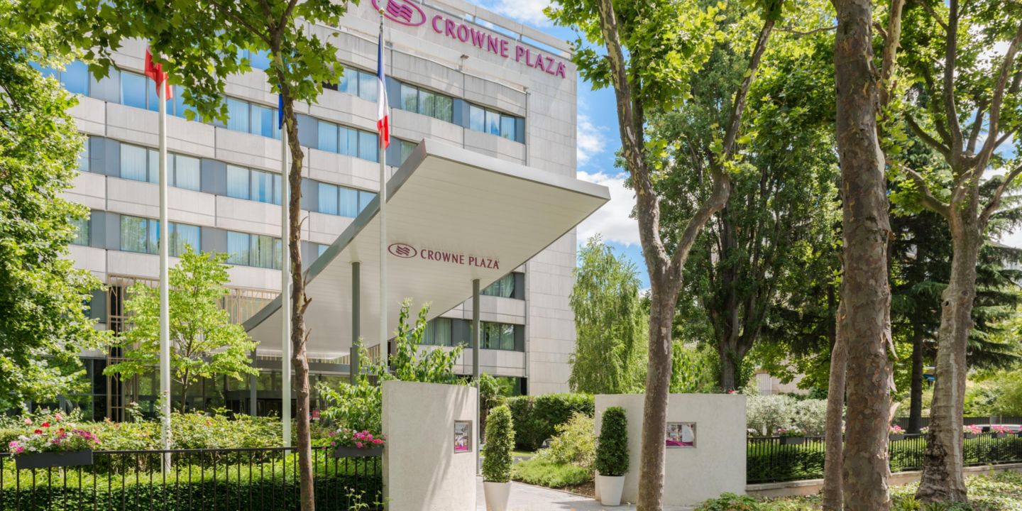 www.ihg.com