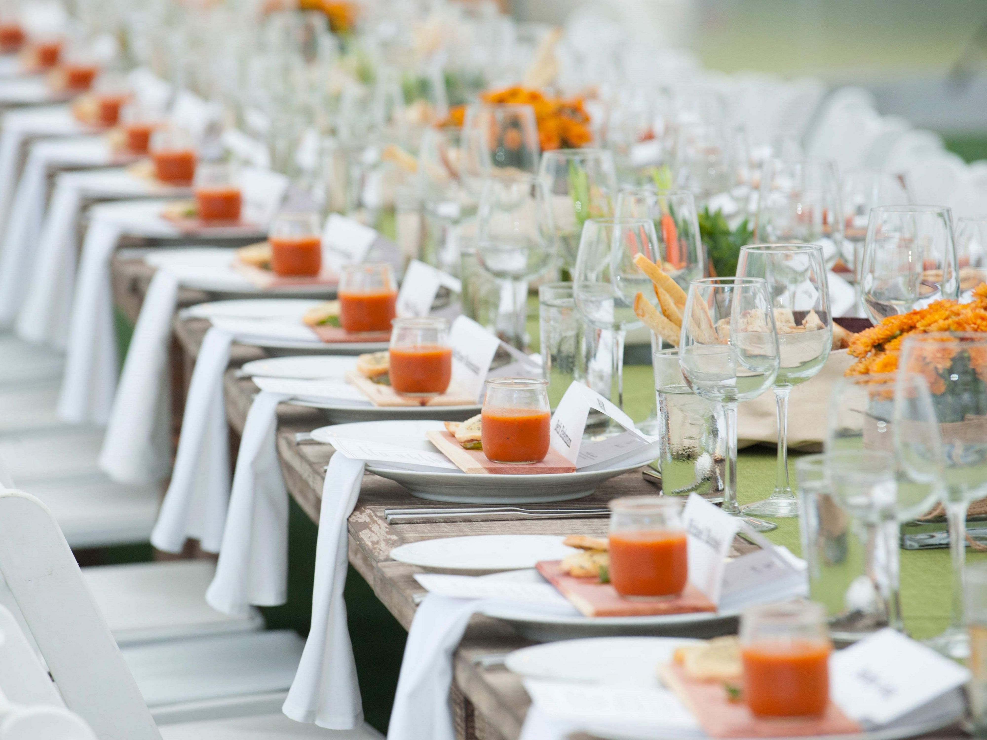 Let us be your personal chef for your special occasions. You no longer have to stress about meals for that wedding, conferences, and retreat amongst others. Indulge yourself with an assortment of savory dishes, sparkling drinks, luscious desserts and much more with our specially curated outdoor catering services