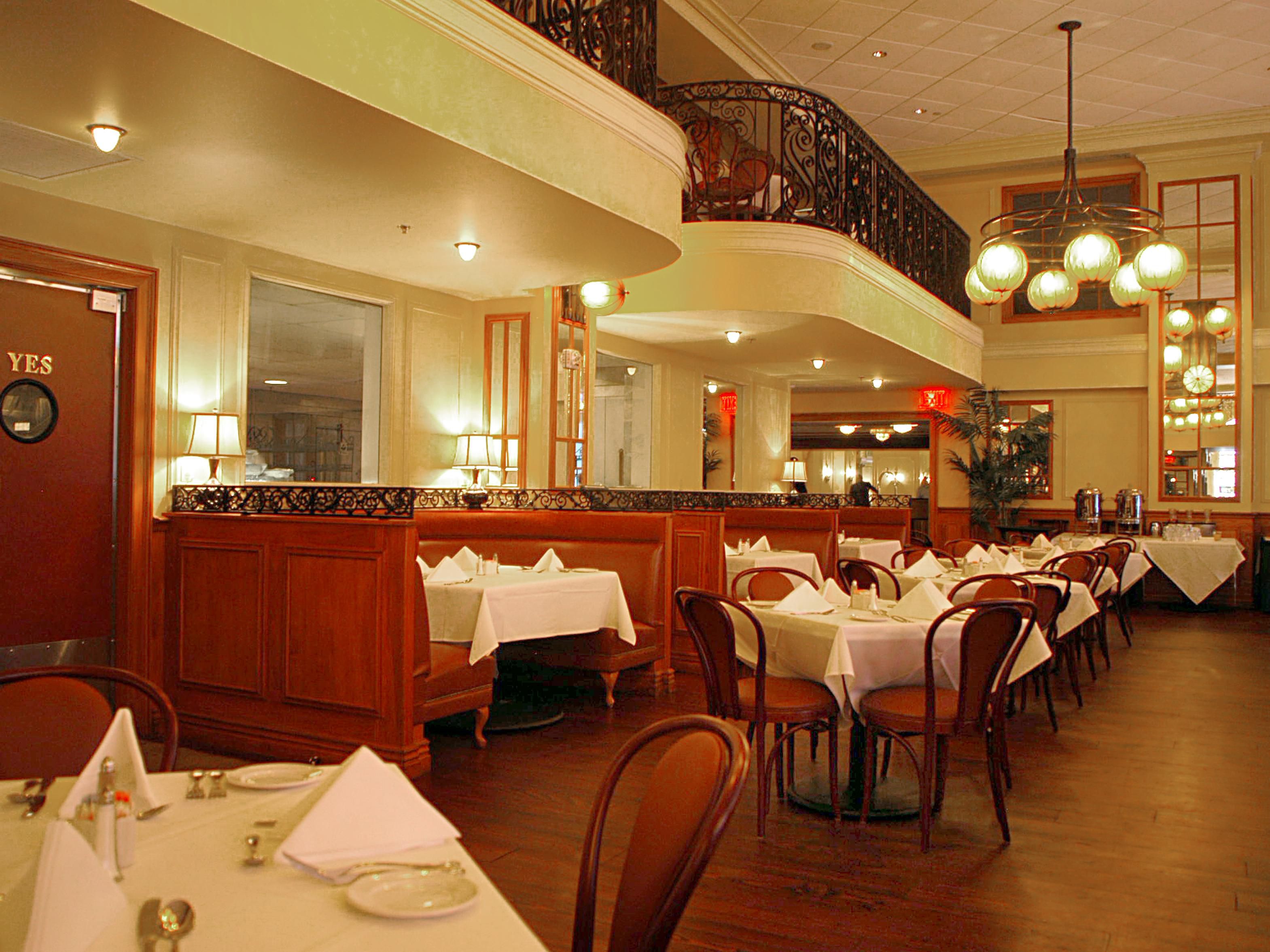 Savor Creole flavors at our onsite restaurant, Bourbon House.
