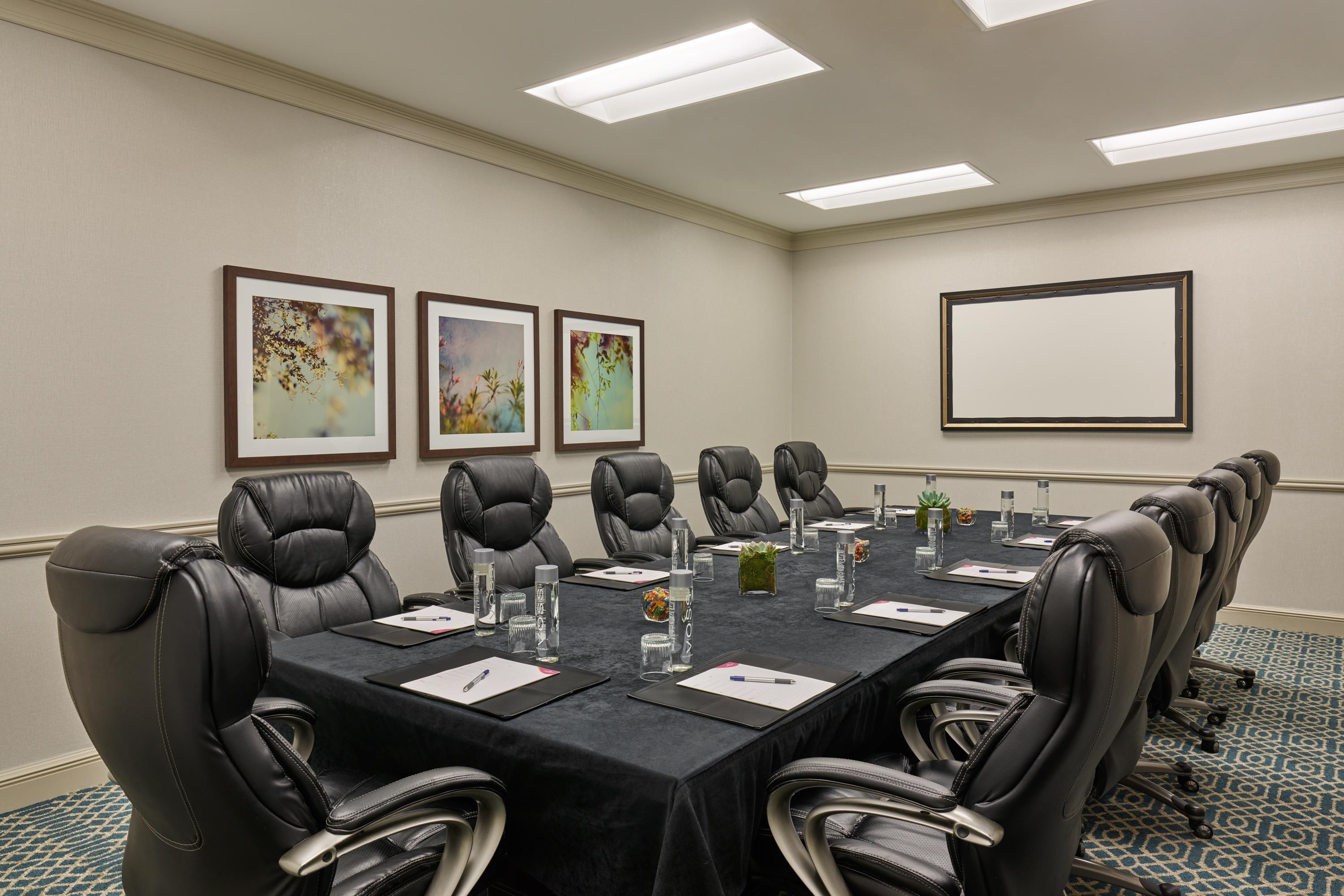 Royal Boardroom with seating for 12 attendees