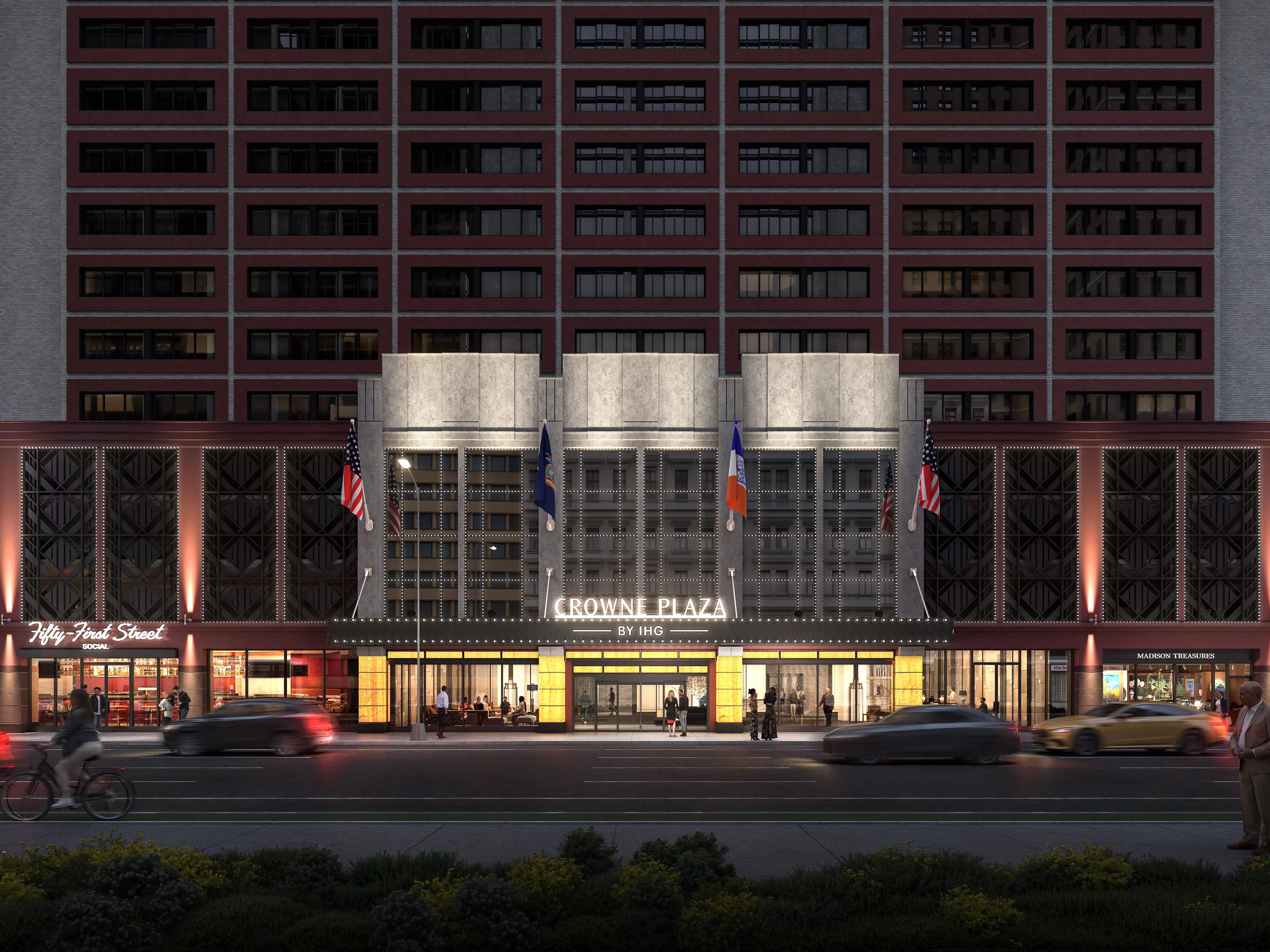 We are ready to welcome you to the Crowne Plaza.