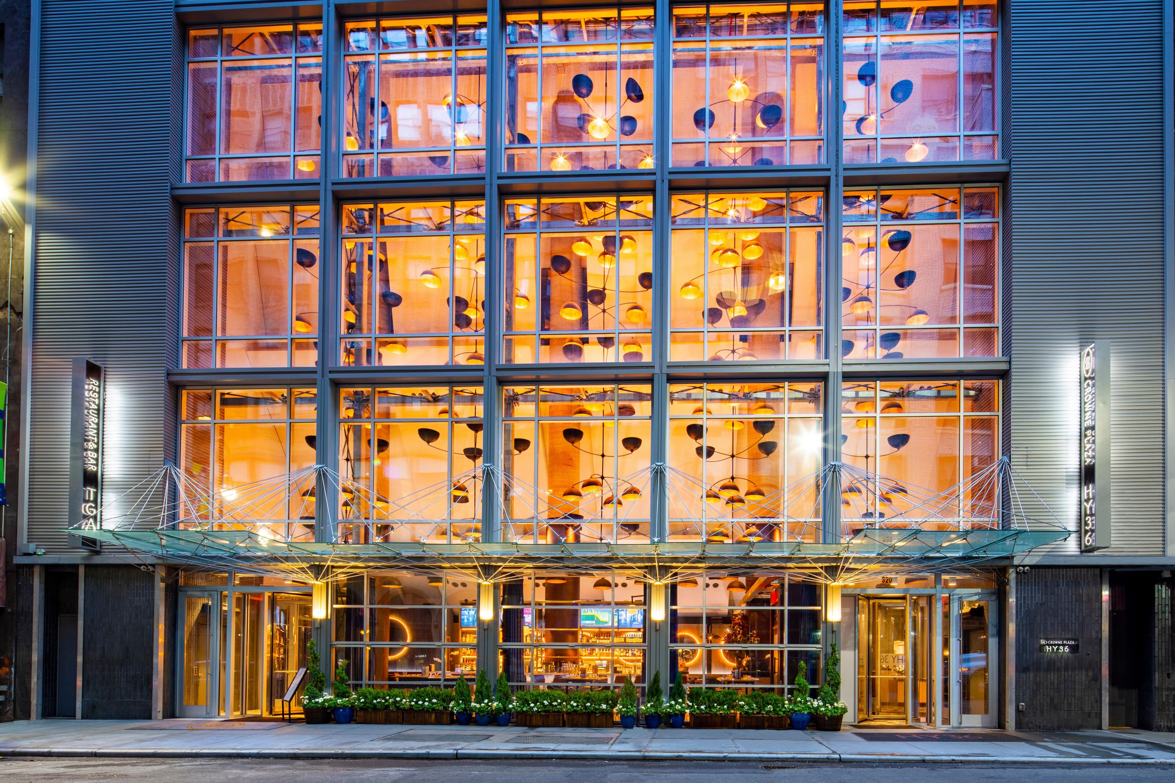 Crowne Plaza HY36 Midtown Manhattan Garment District Hotels near Penn