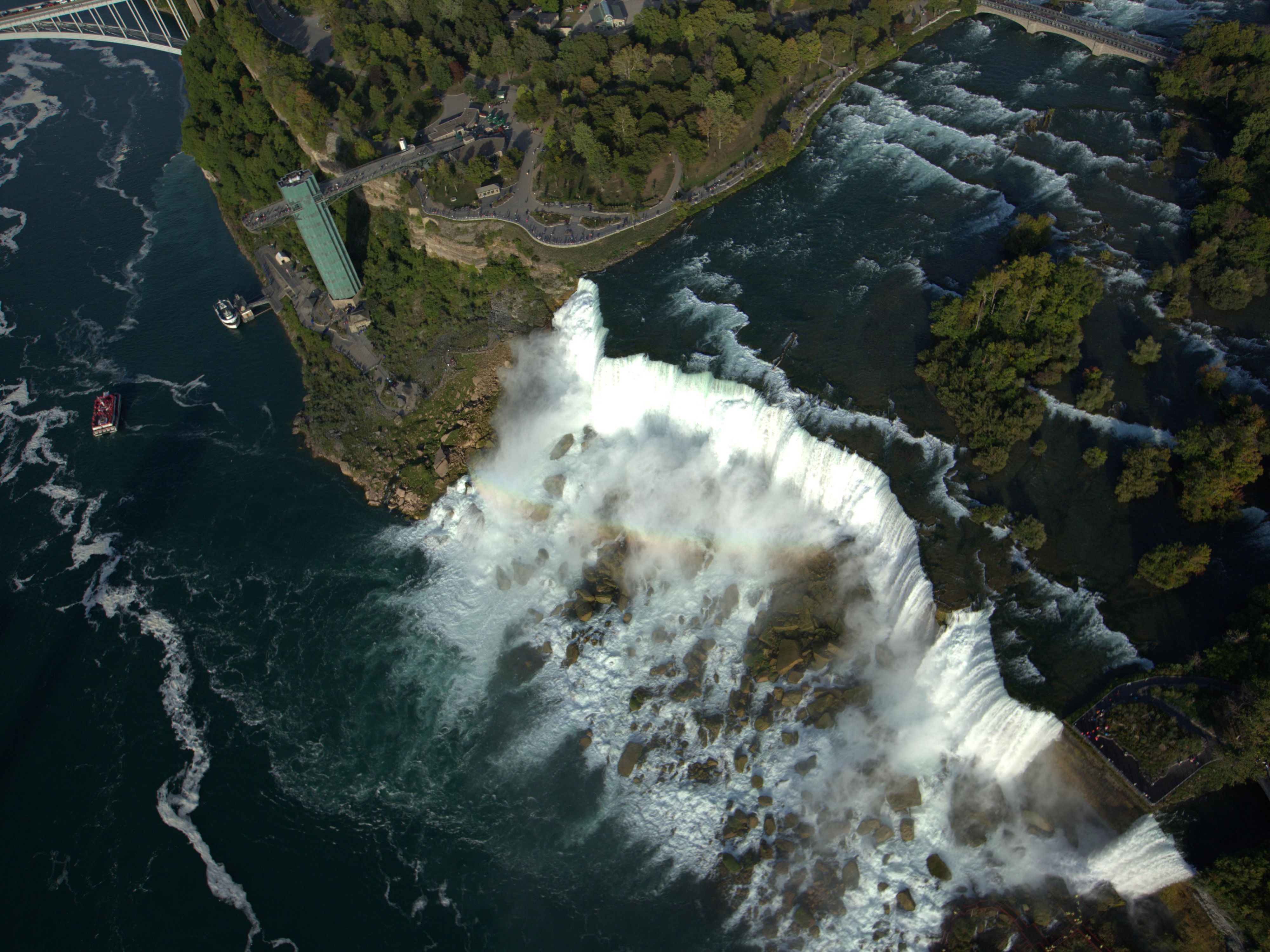 Just a short drive from the hotel, Artpark’s 2025 concert season brings world-class performances to the scenic Niagara Gorge. From rock legends to symphonies under the stars, enjoy unforgettable shows all summer long. Plan your stay and experience one of Western New York’s top outdoor venues.