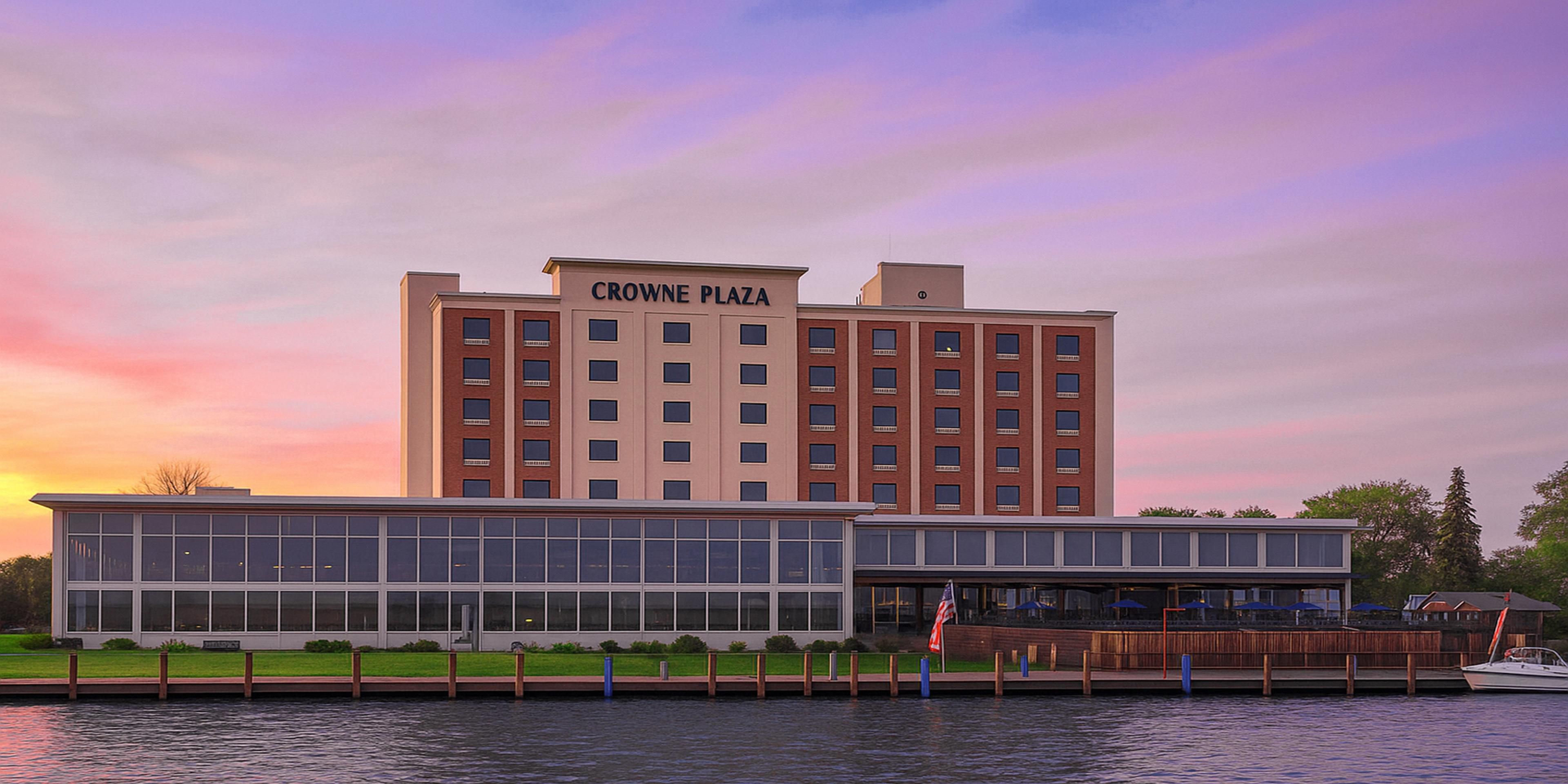 $ hotelInfo.mediaDetails.welcomePhotos.primaryPhoto.caption}