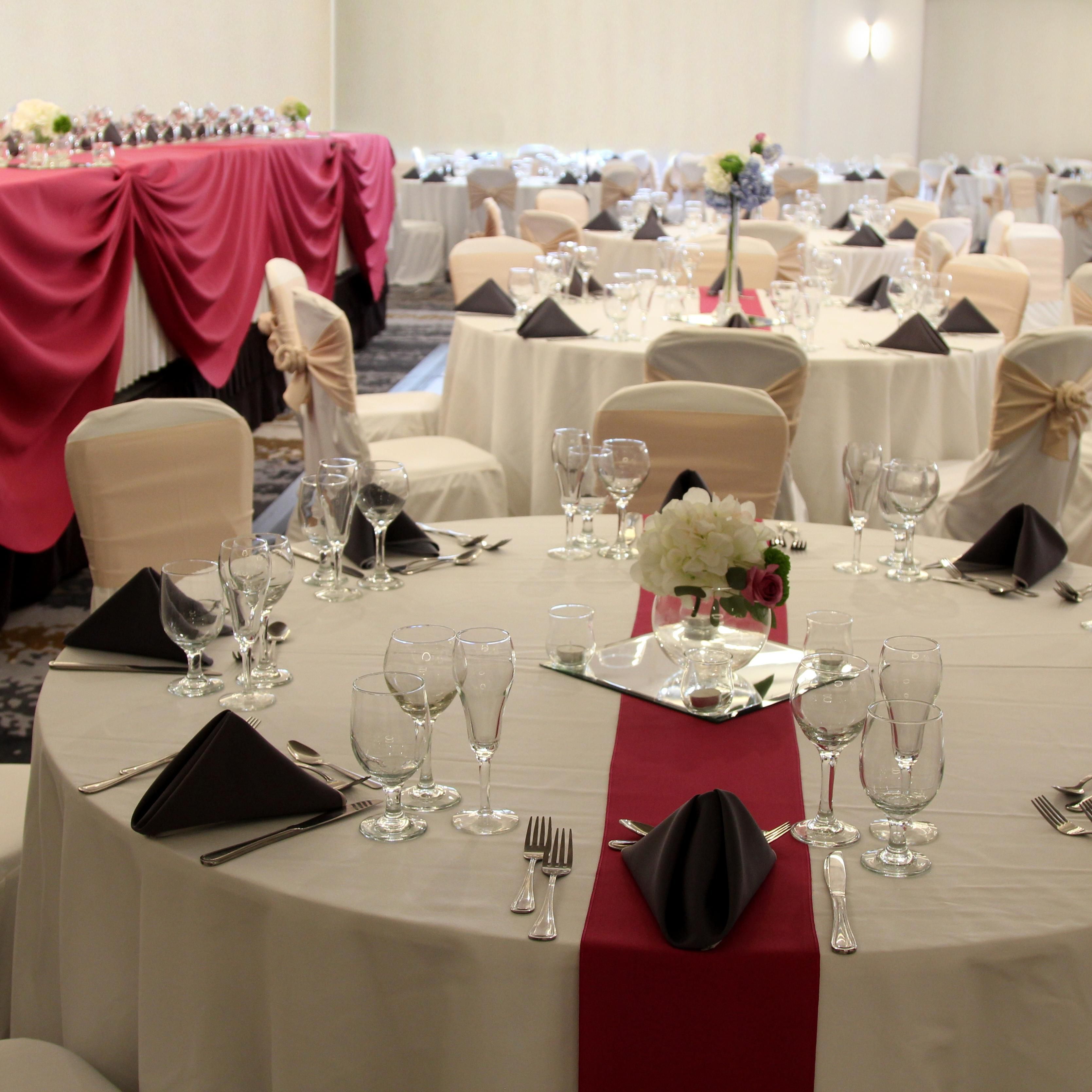 Let us plan your wedding - newly renovated Lincoln Ballroom