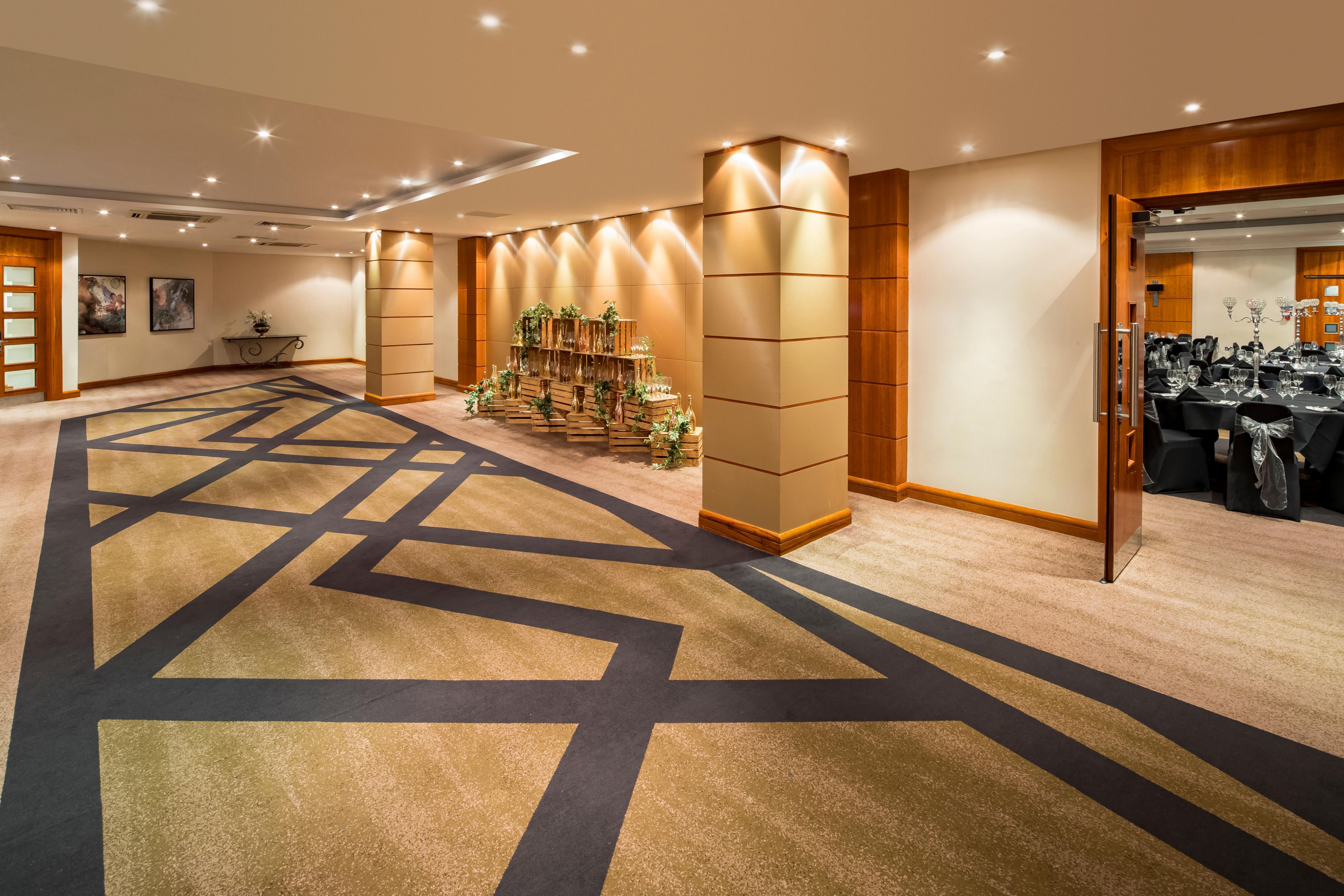 4-Star Hotels In Nottingham: Crowne Plaza Nottingham