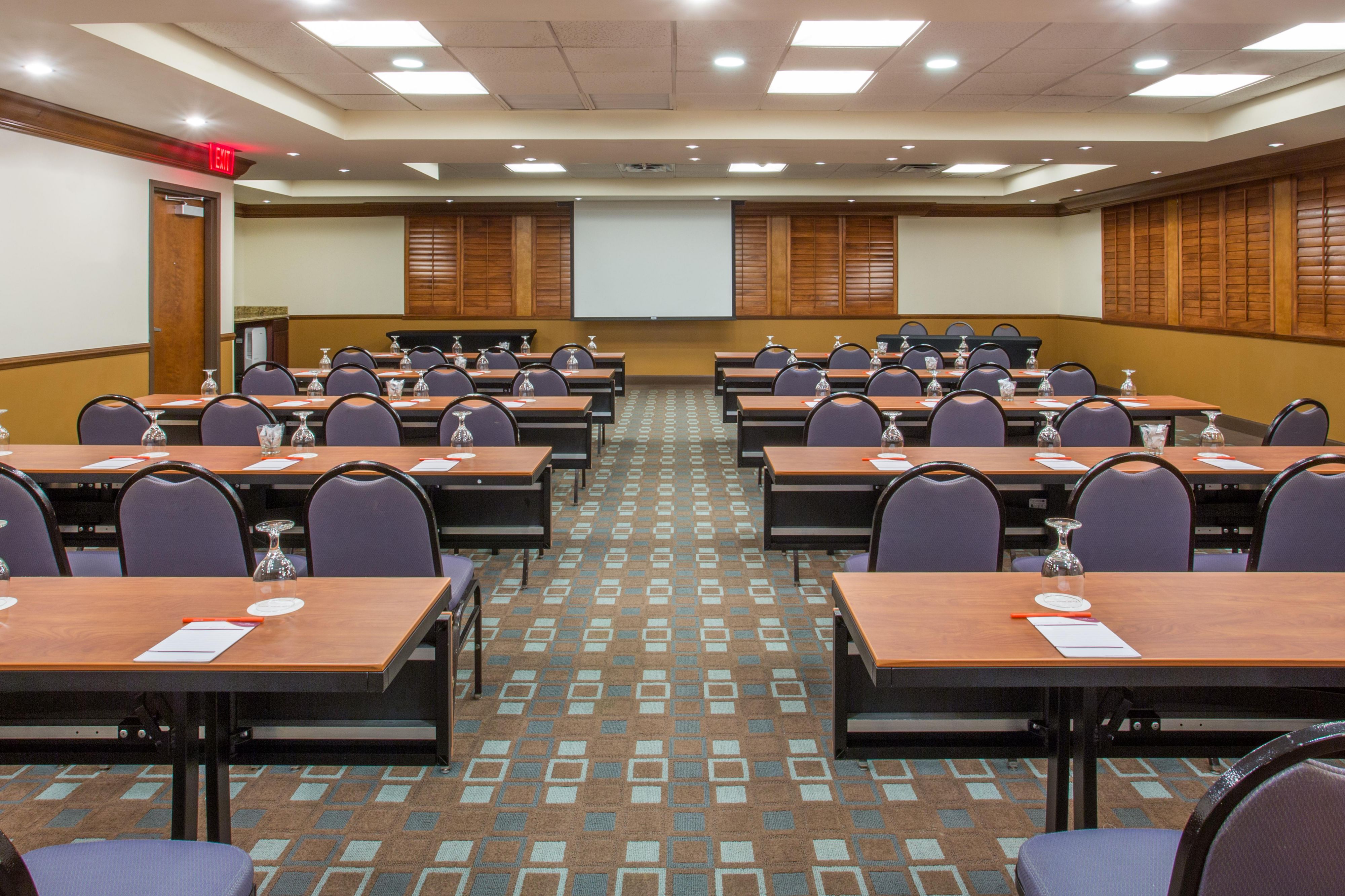 Classroom style is perfect for your next big conference. 
