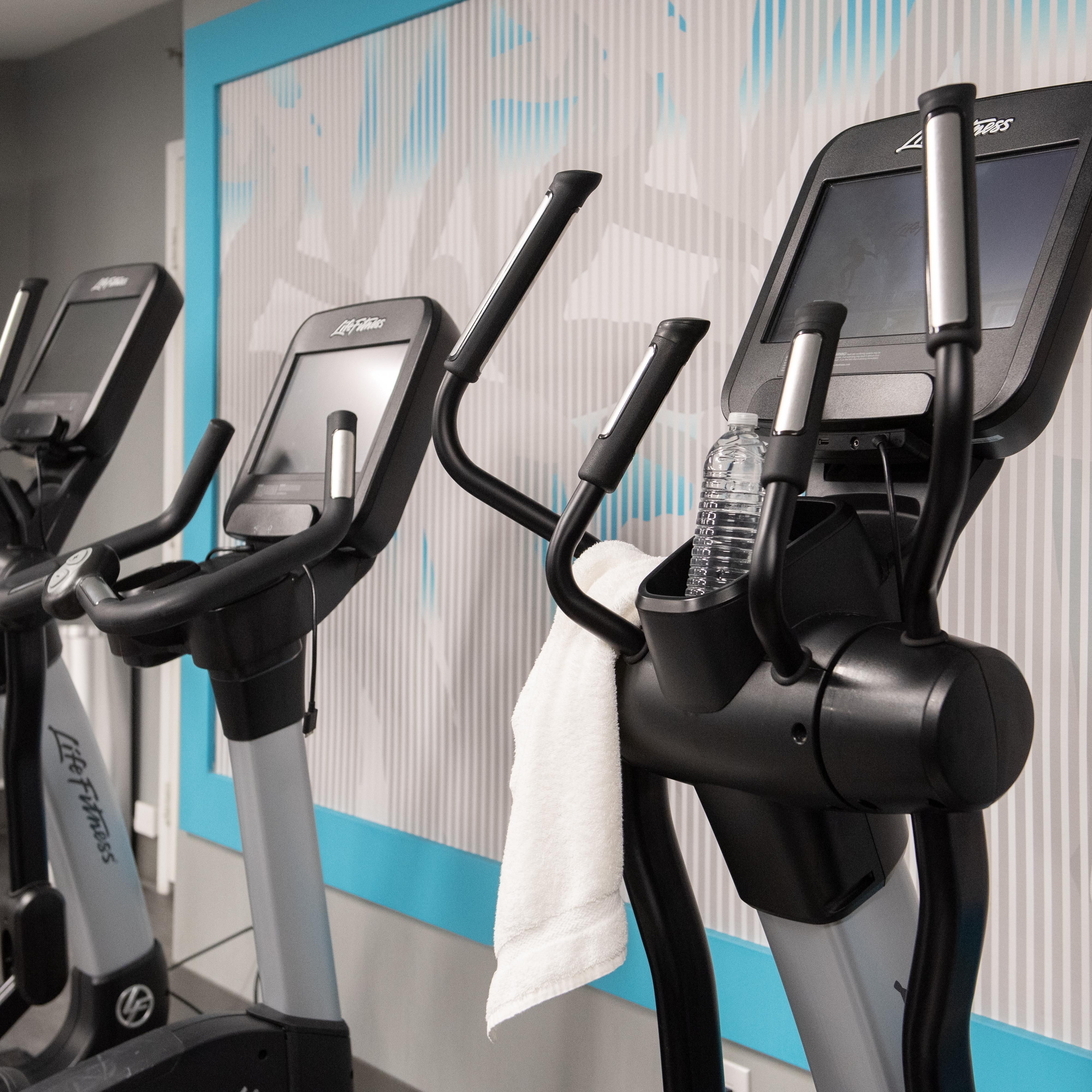 Cardio, free weights, and suana available for guests.