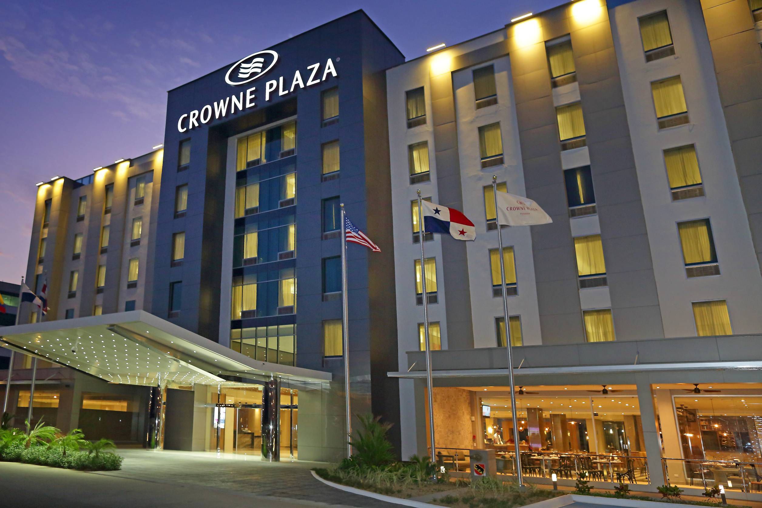 Crowne Plaza Panama Airport