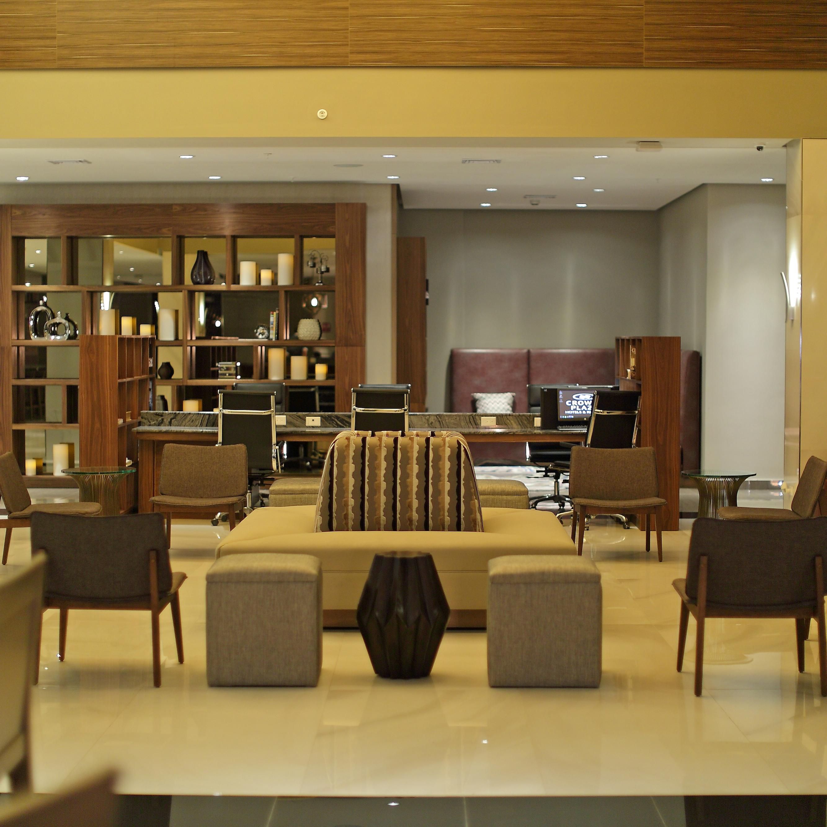 Hotel Lobby of Airport Hotel Panama Crowne Plaza