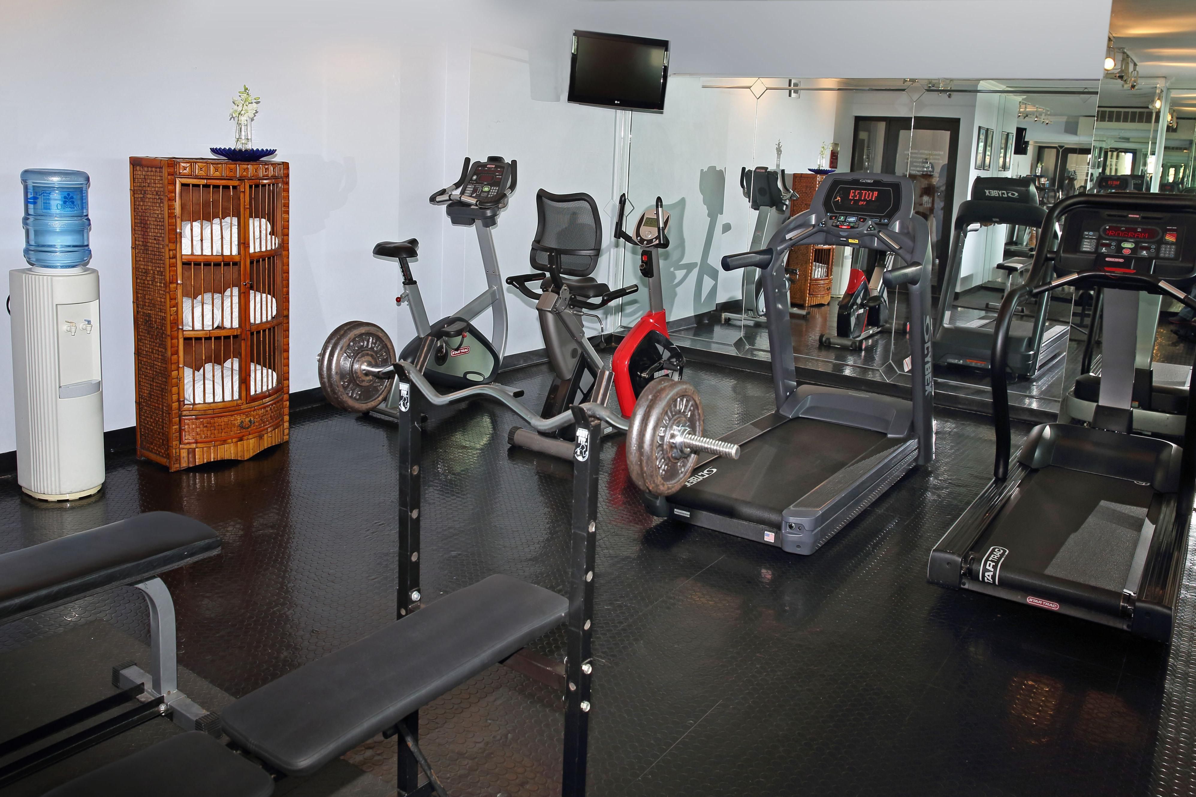 Fitness Center at the Crowne Plaza Panama Hotel