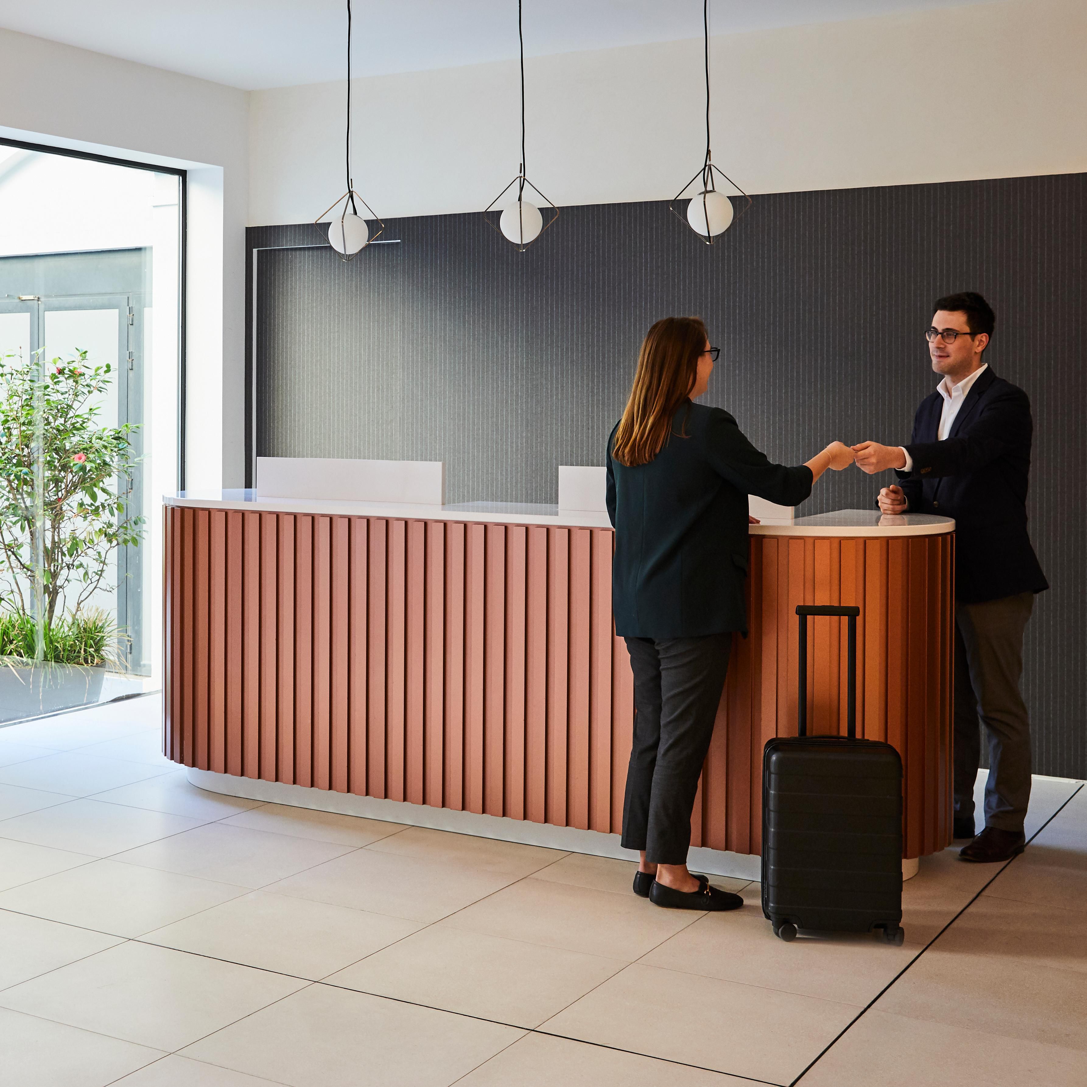 crowne-plaza-paris-republique