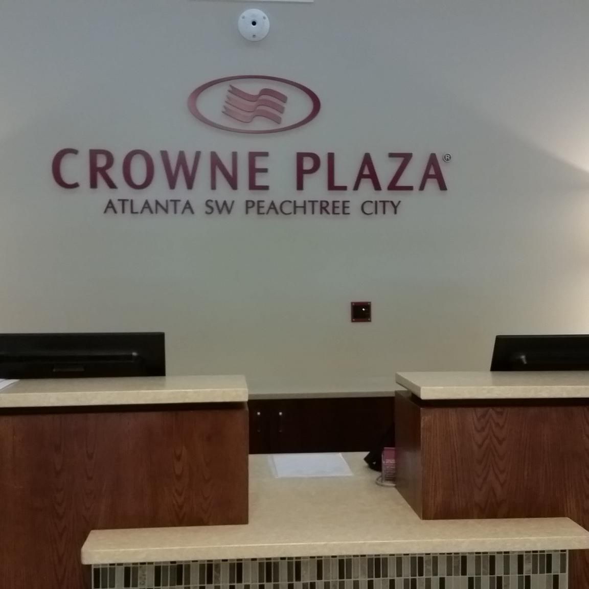 Welcome to the Crowne Plaza Atlanta SW Peachtree City