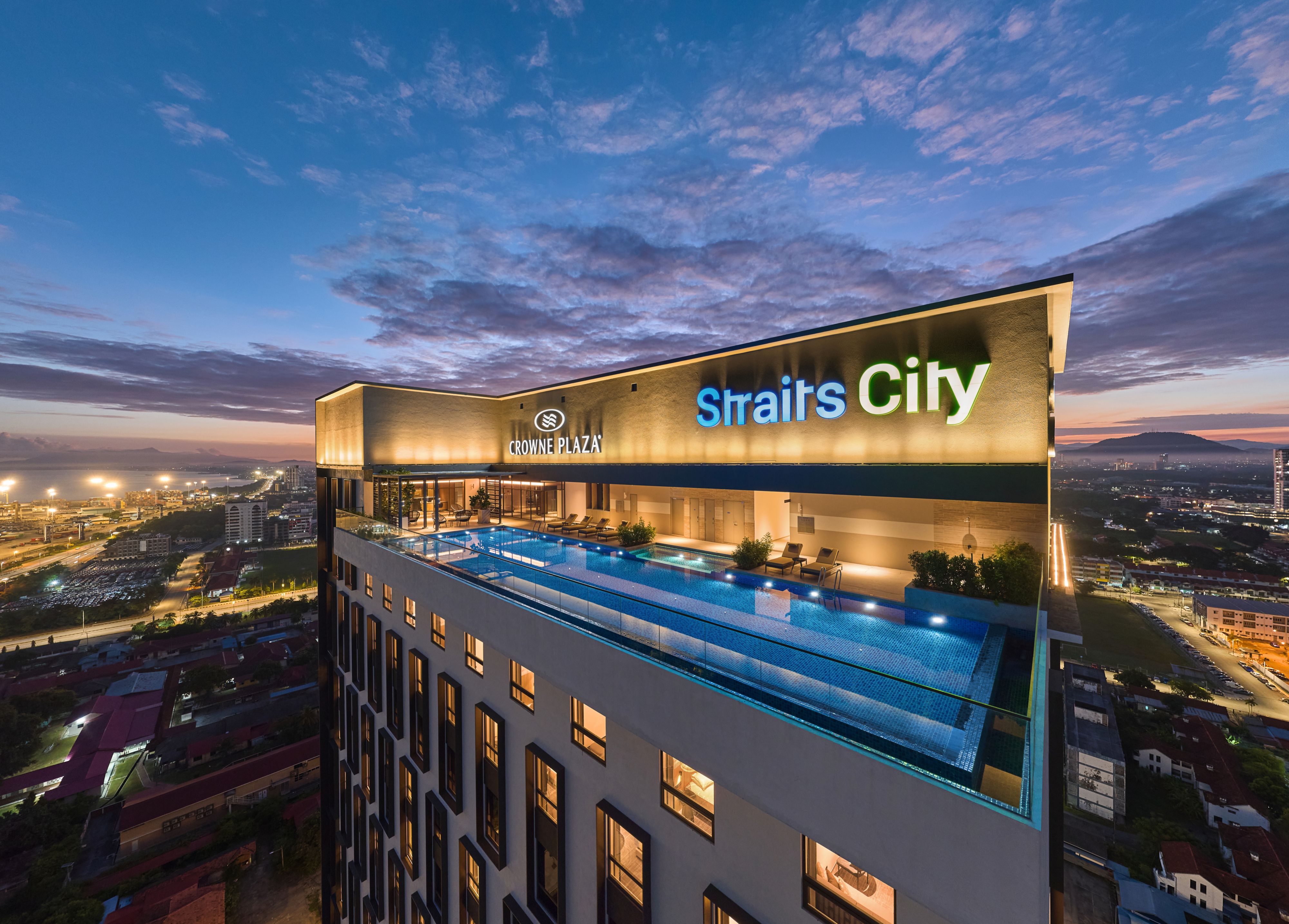 槟城北海海峡城皇冠假日酒店