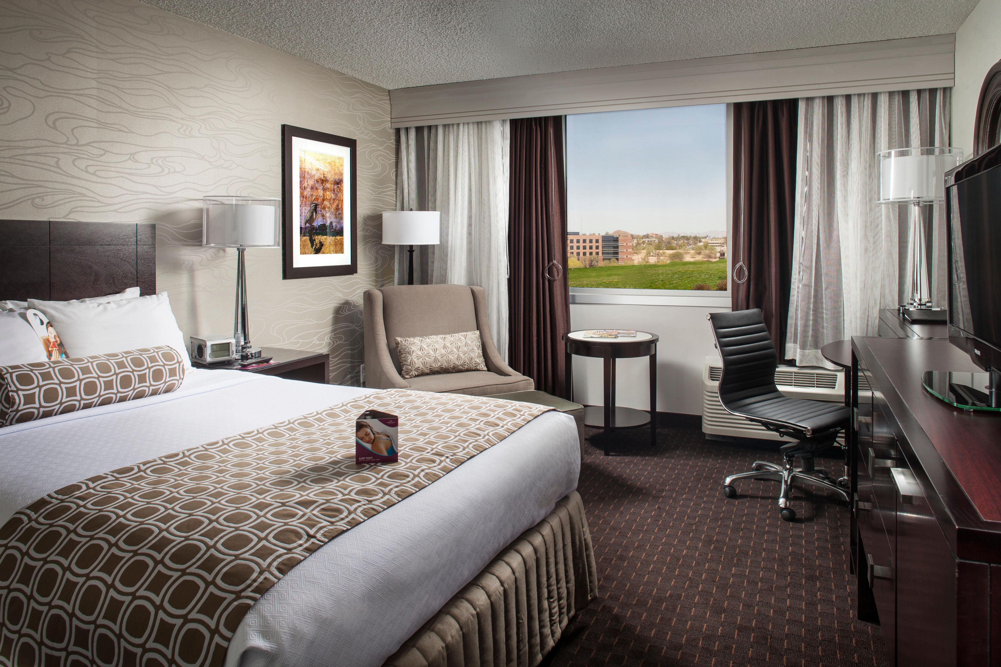 Crowne Plaza Phoenix Airport - PHX | Phoenix Convention Center Hotels ...