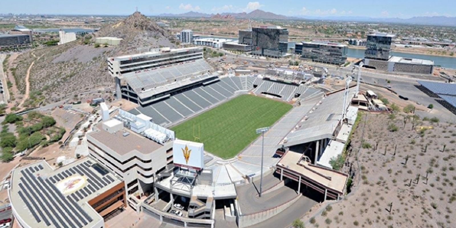 Situated near major corporations and the METRO Light Rail, we offer easy access to downtown Phoenix, Cityscape, and the dynamic Tempe Mill Avenue Entertainment District. Catch a game at PHX Arena or Chase Field and visit Desert Botanical Garden or the Phoenix Zoo. We are your gateway to the best of Phoenix!