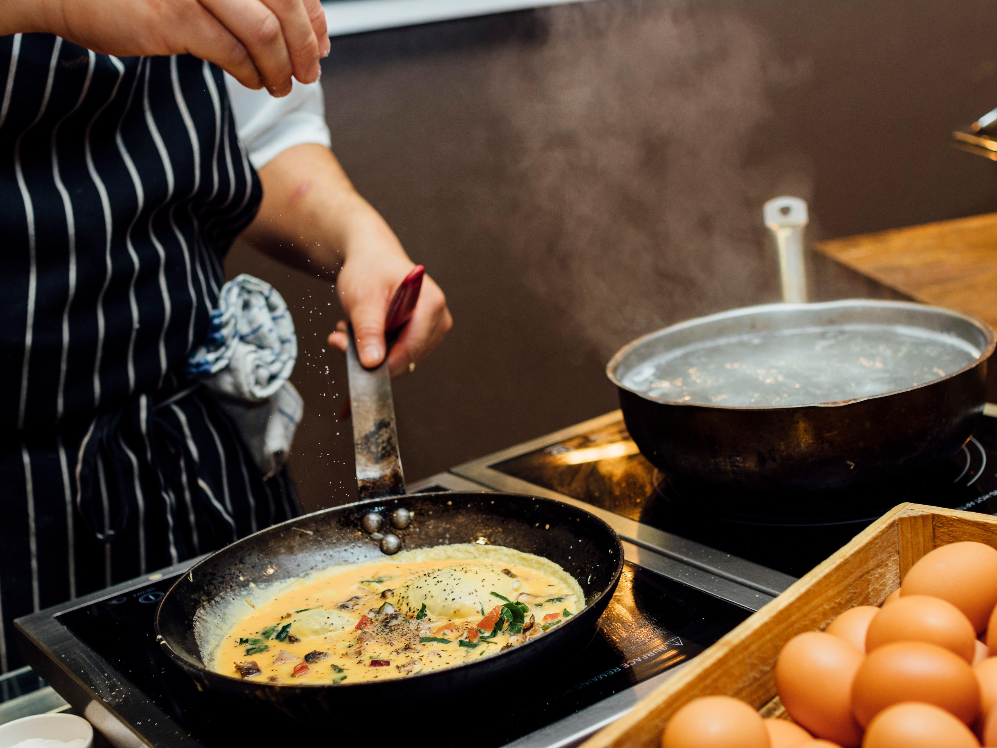 Chef preparing eggs
